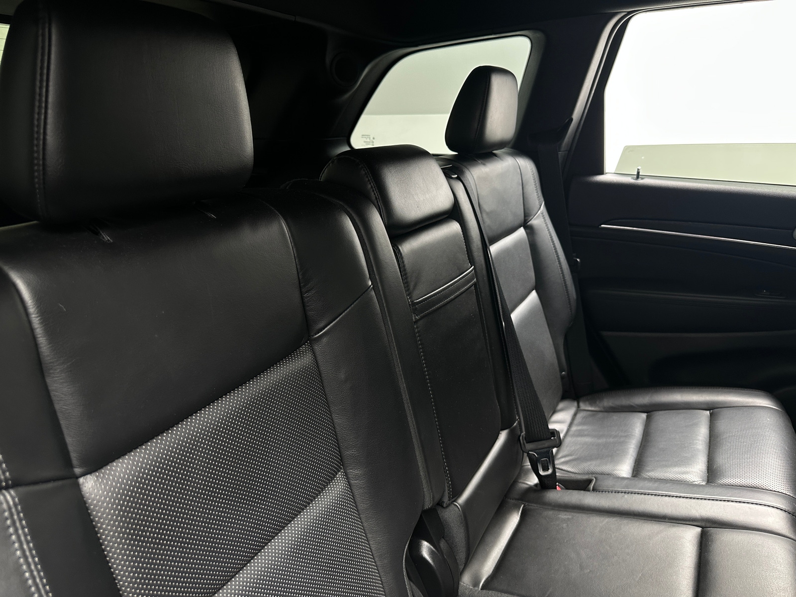 Thumbnail: 2018 Jeep Grand Cherokee - 5