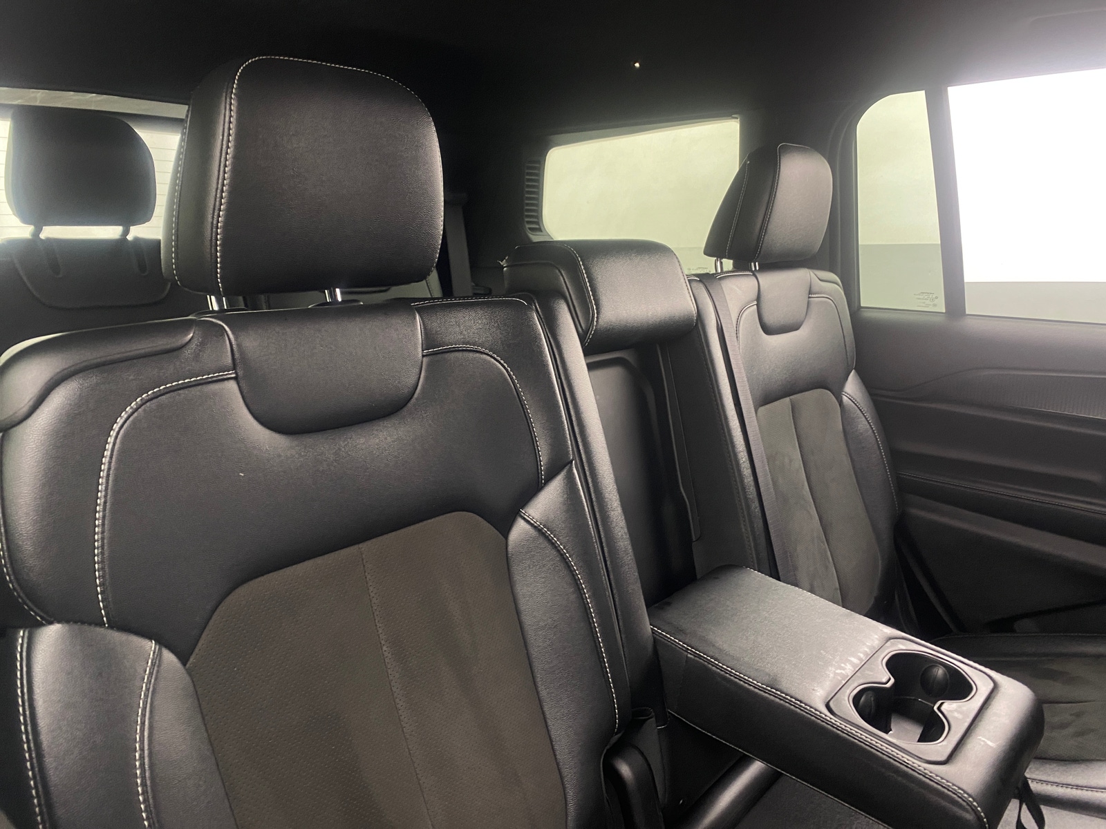 Thumbnail: 2024 Jeep Grand Cherokee L - 5