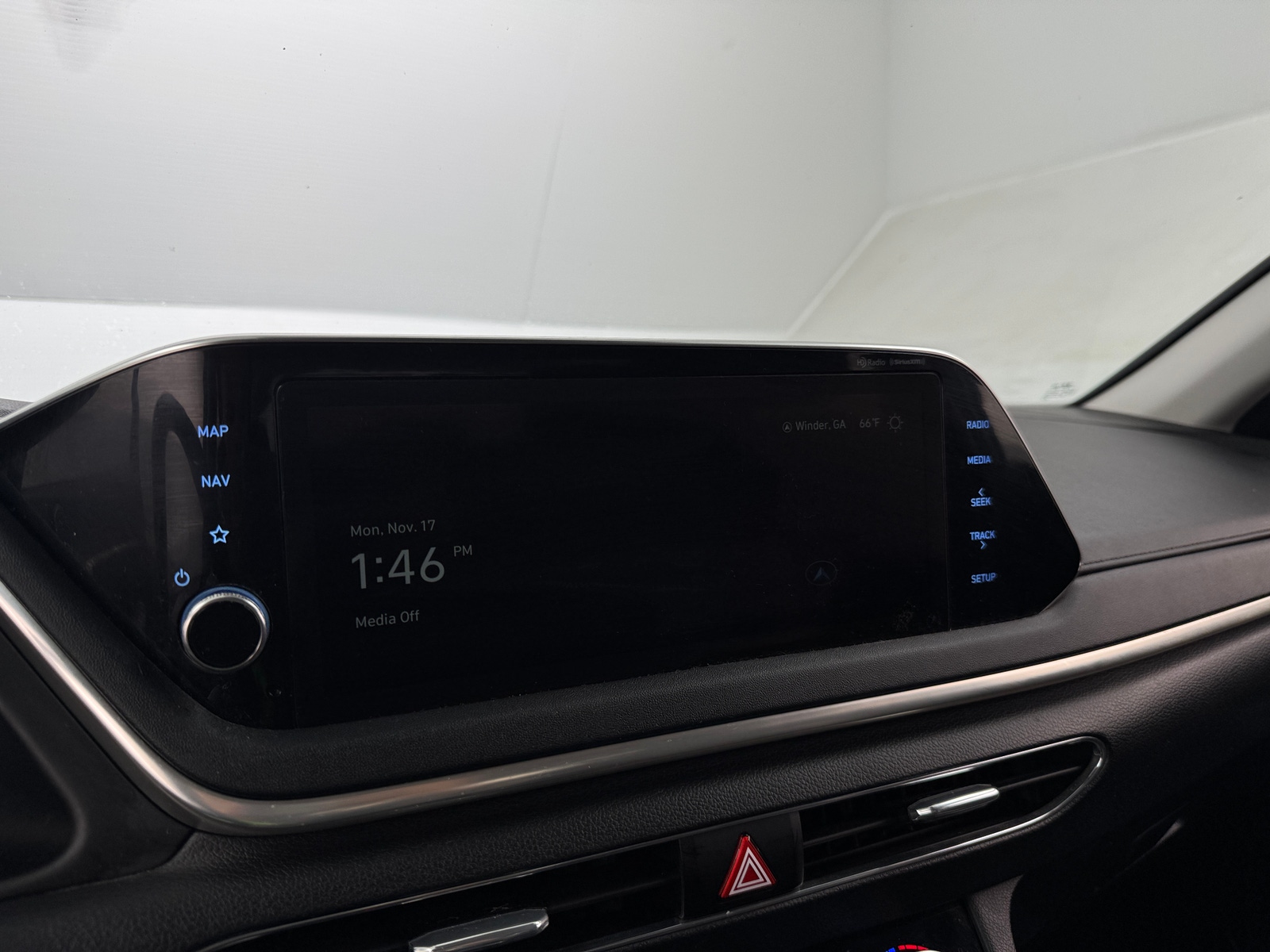 Thumbnail: 2023 Hyundai Sonata - 4