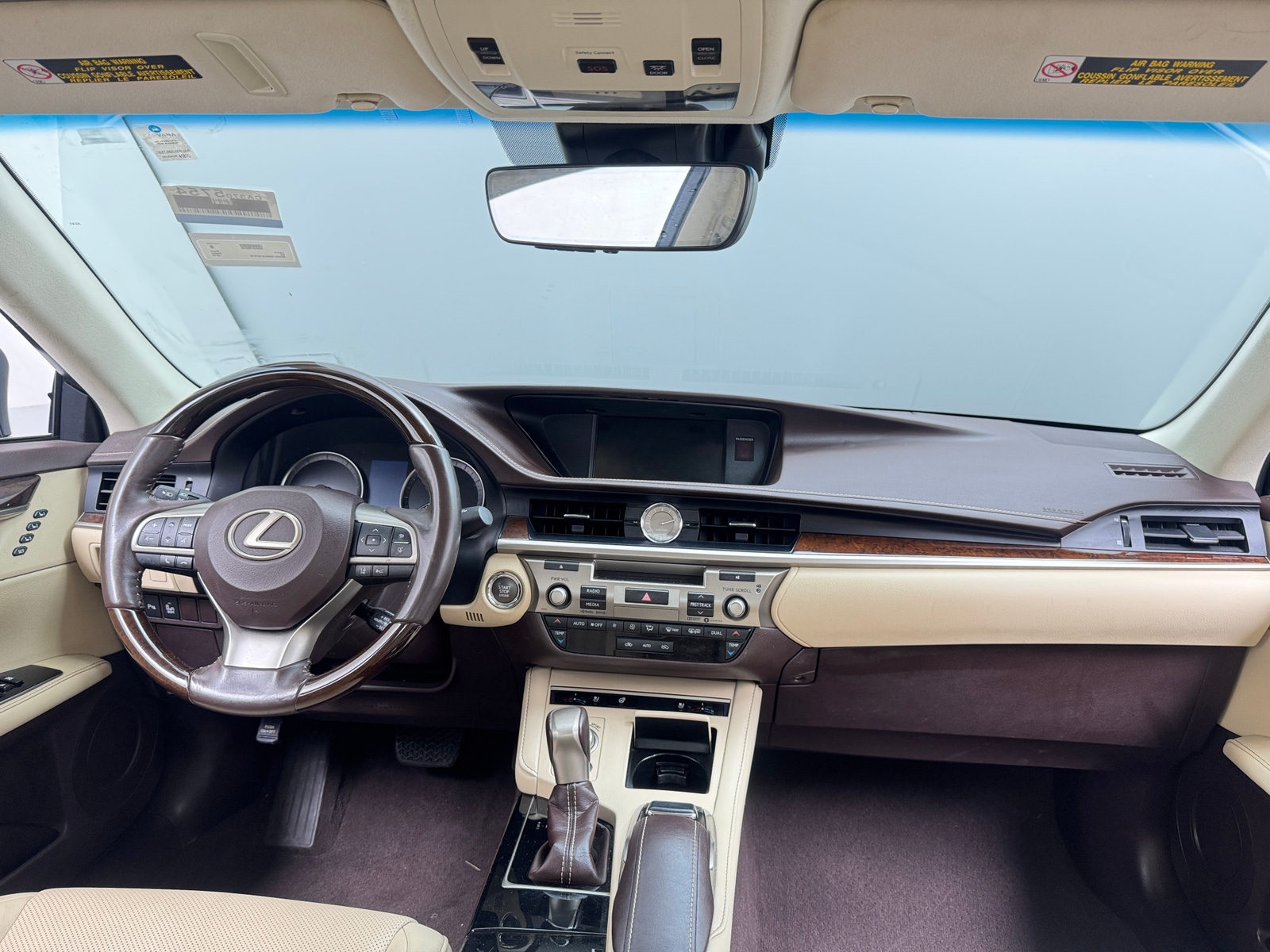 Thumbnail: 2018 Lexus ES - 2