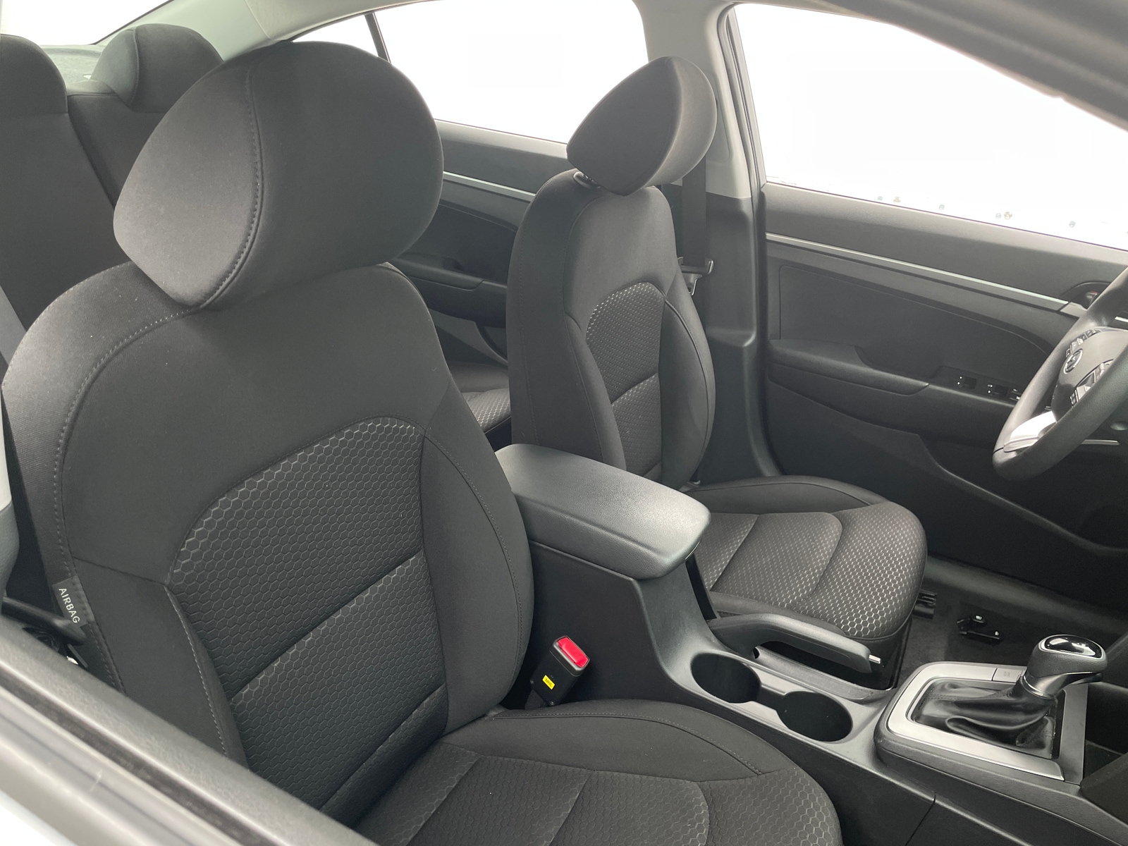 Thumbnail: 2019 Hyundai Elantra - 2