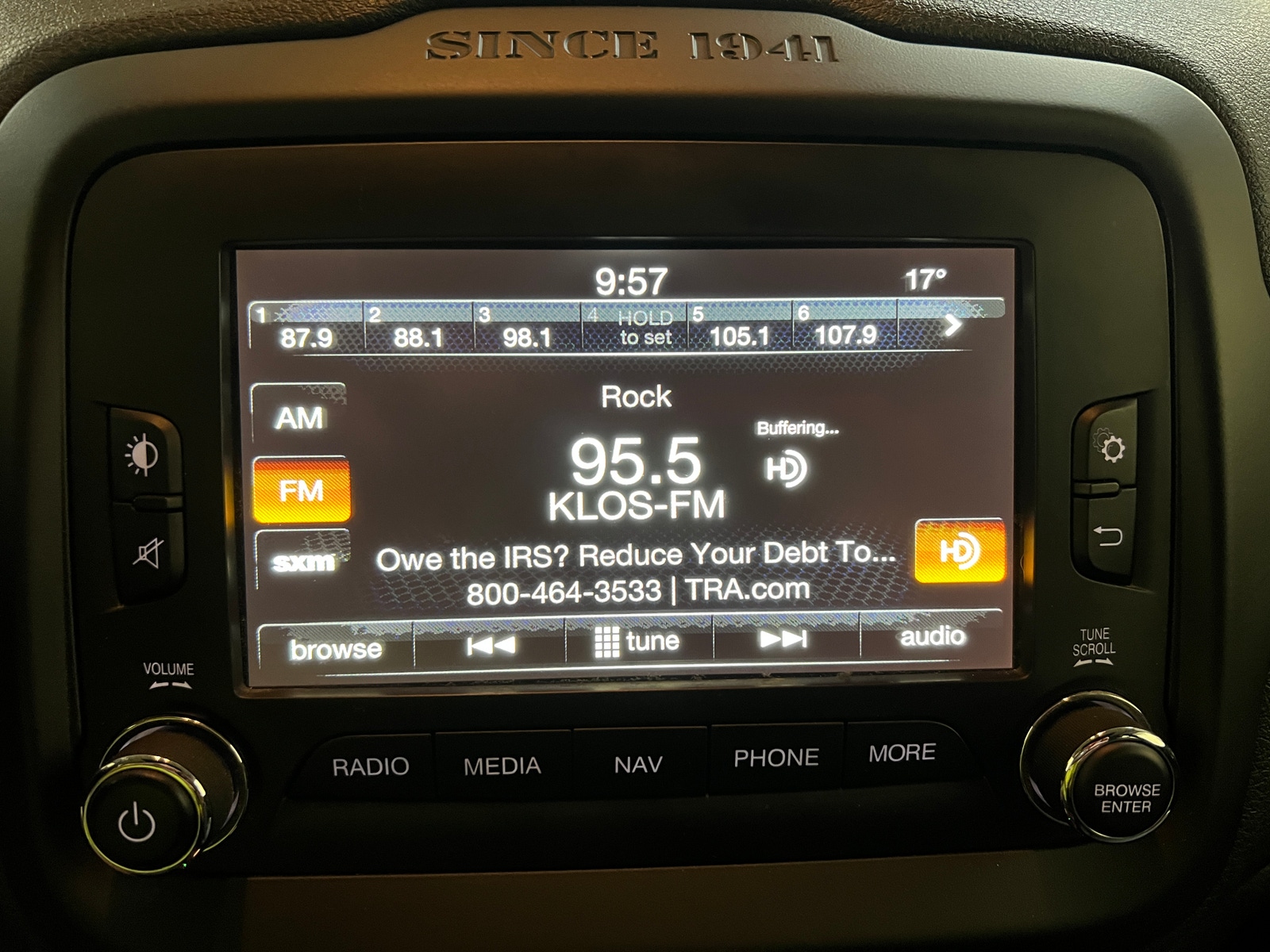 Thumbnail: 2016 Jeep Renegade - 3