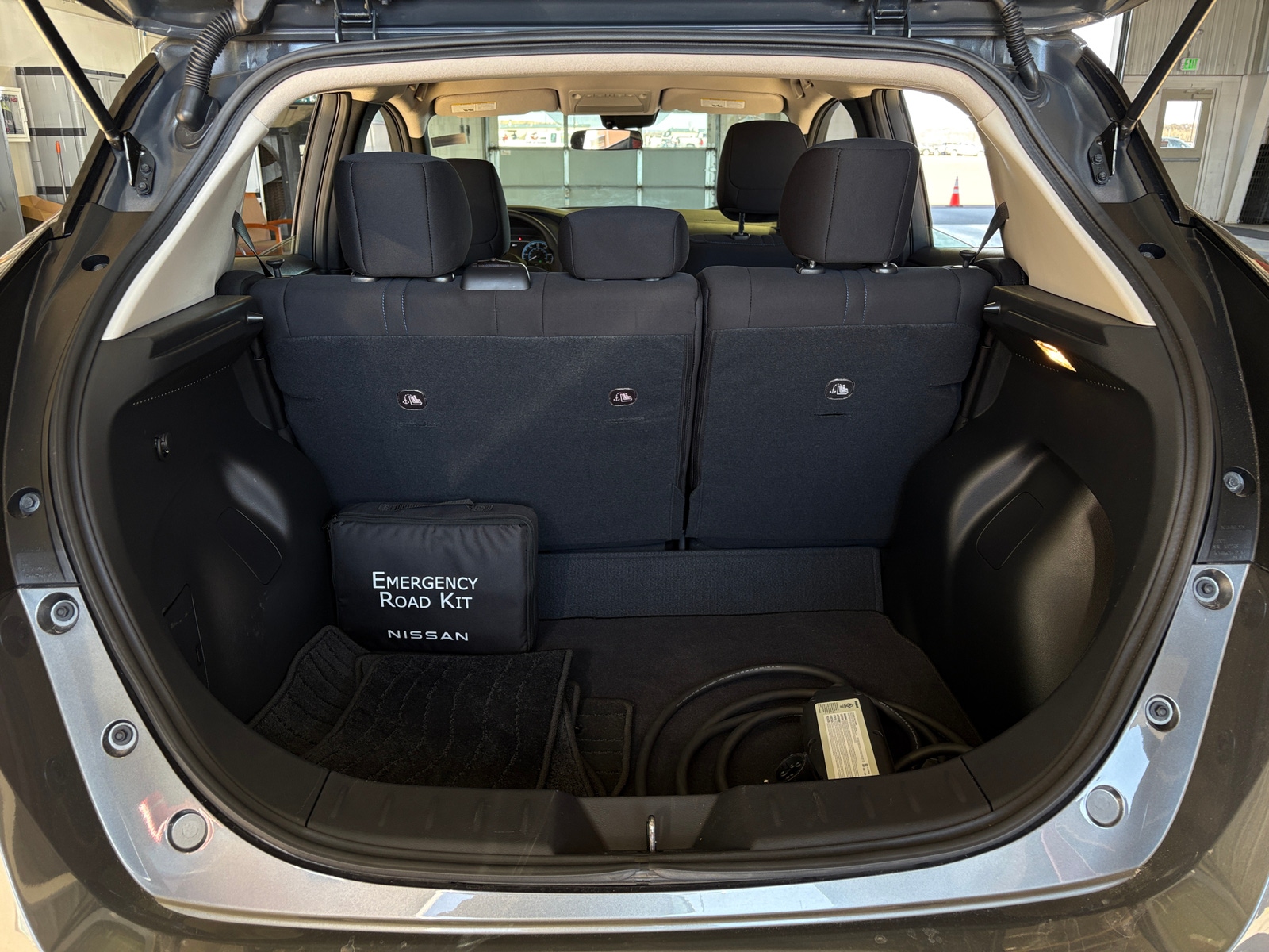 Thumbnail: 2025 Nissan Leaf - 7