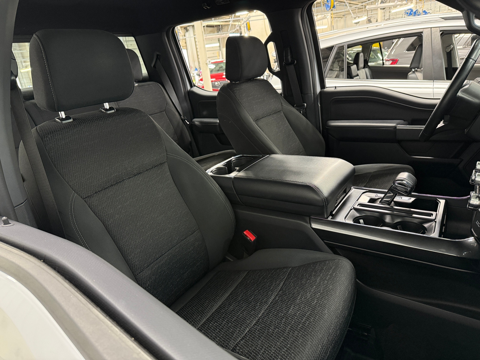 Thumbnail: 2022 Ford Econoline - 2