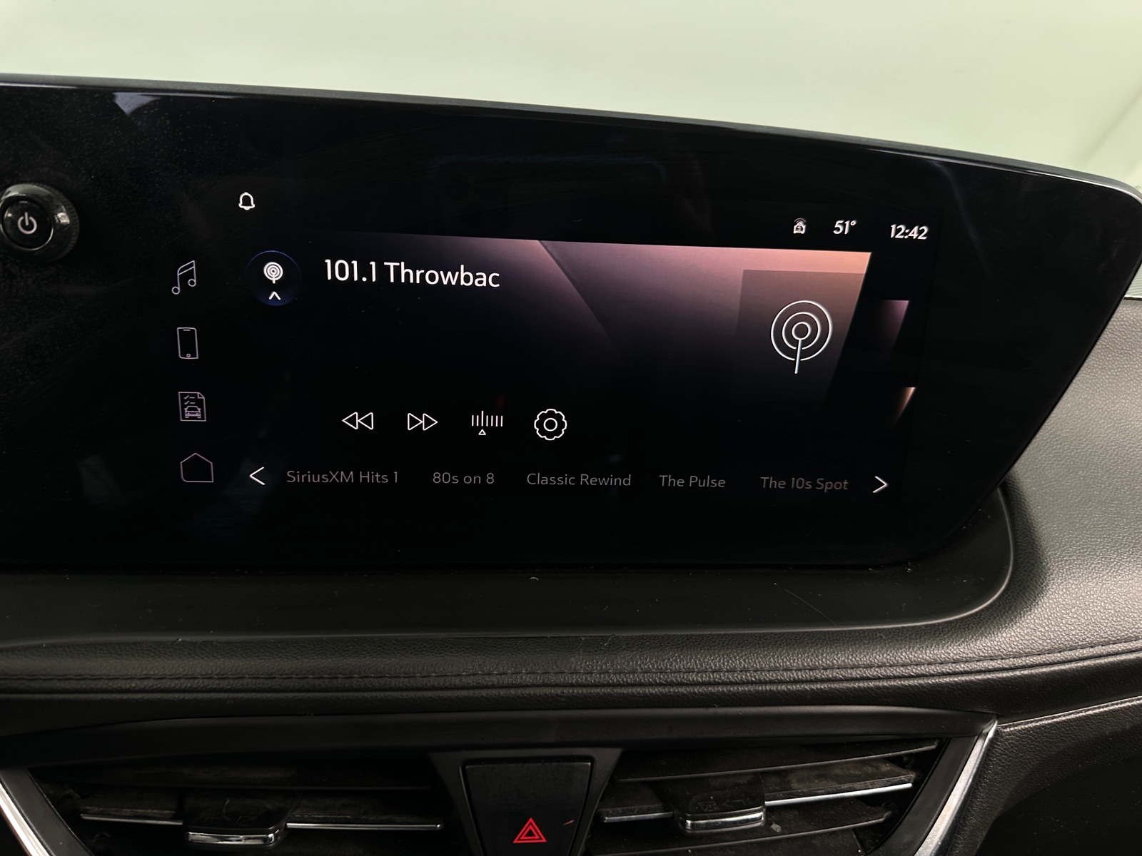 Thumbnail: 2024 Buick Encore GX - 4