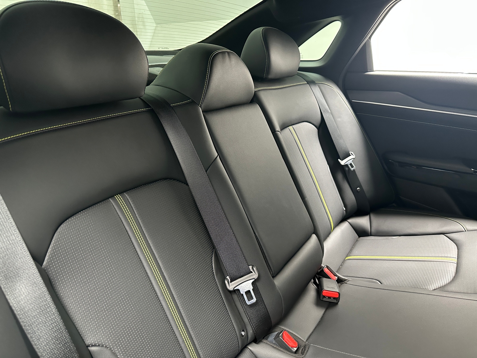 Thumbnail: 2025 Kia K5 - 5