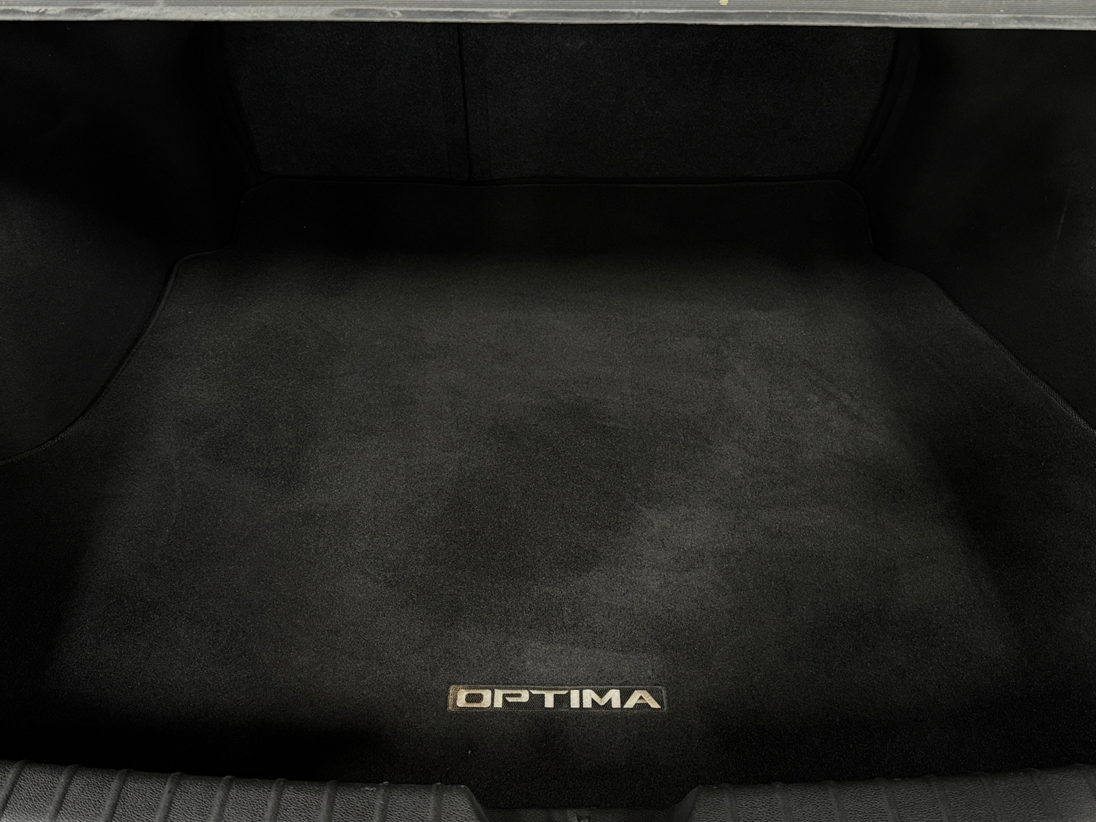 Thumbnail: 2020 Kia Optima - 6