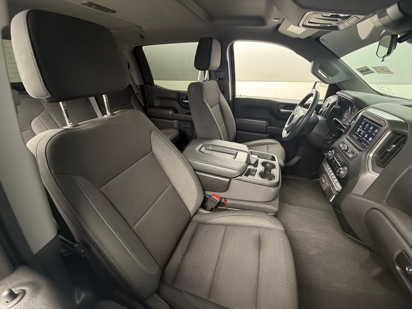 Thumbnail: 2024 Chevrolet Silverado 1500 - 2