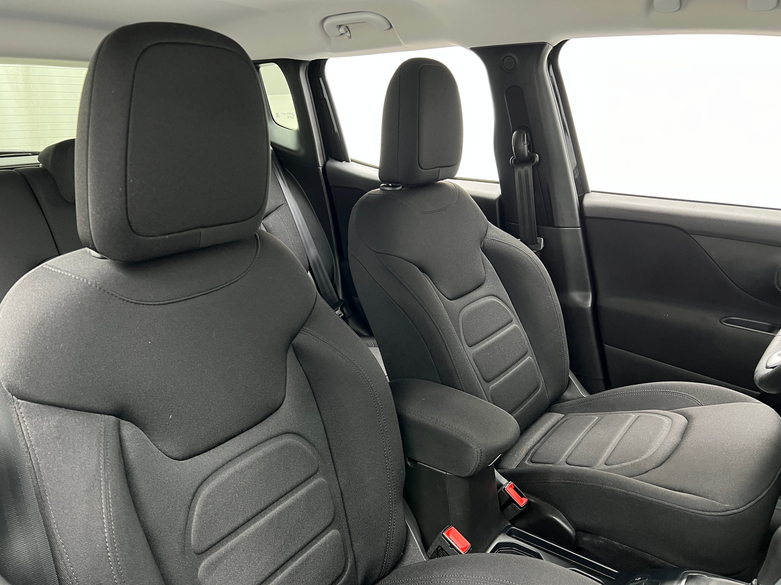 Thumbnail: 2021 Jeep Renegade - 2