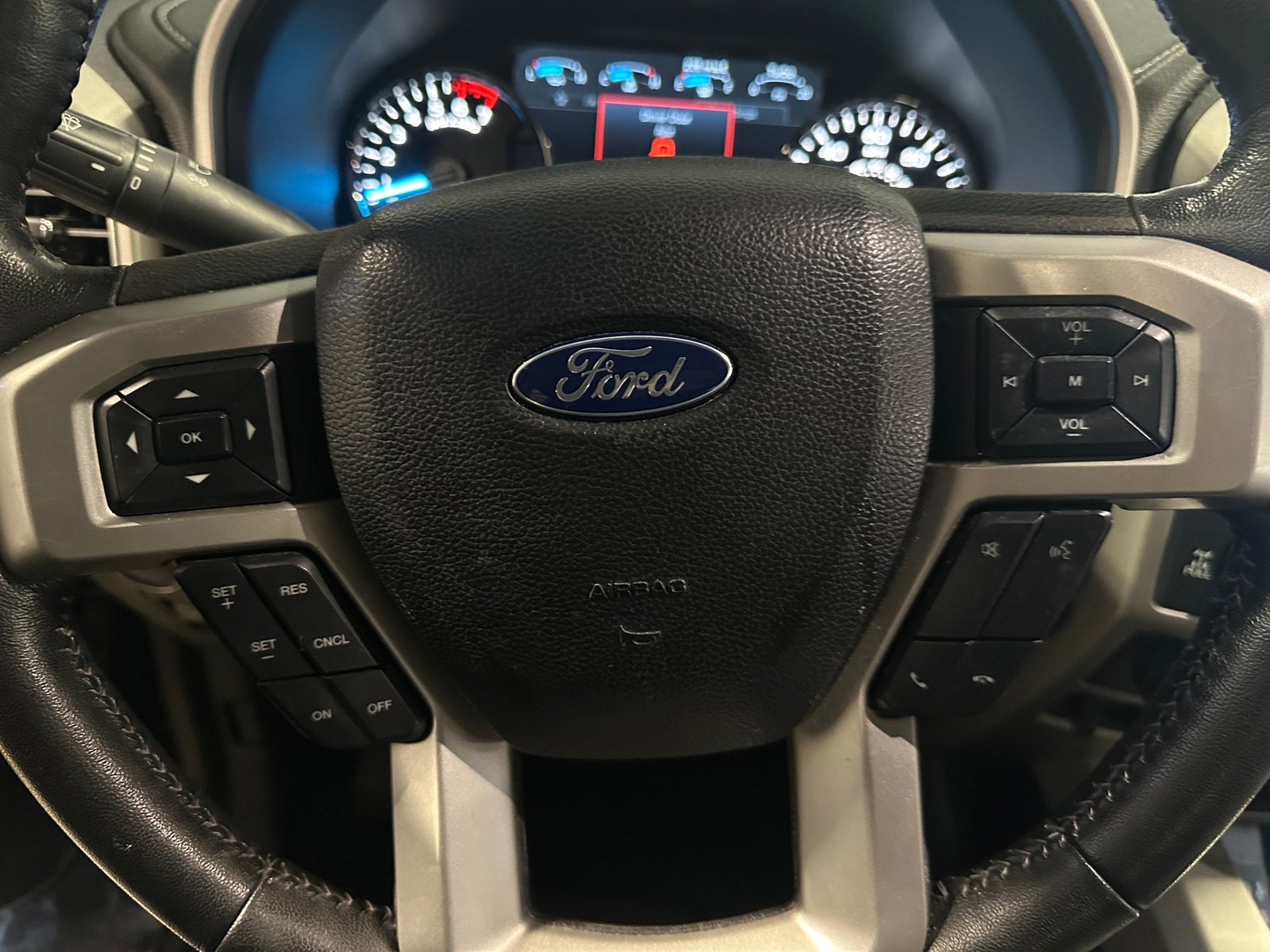 Thumbnail: 2020 Ford Econoline - 4