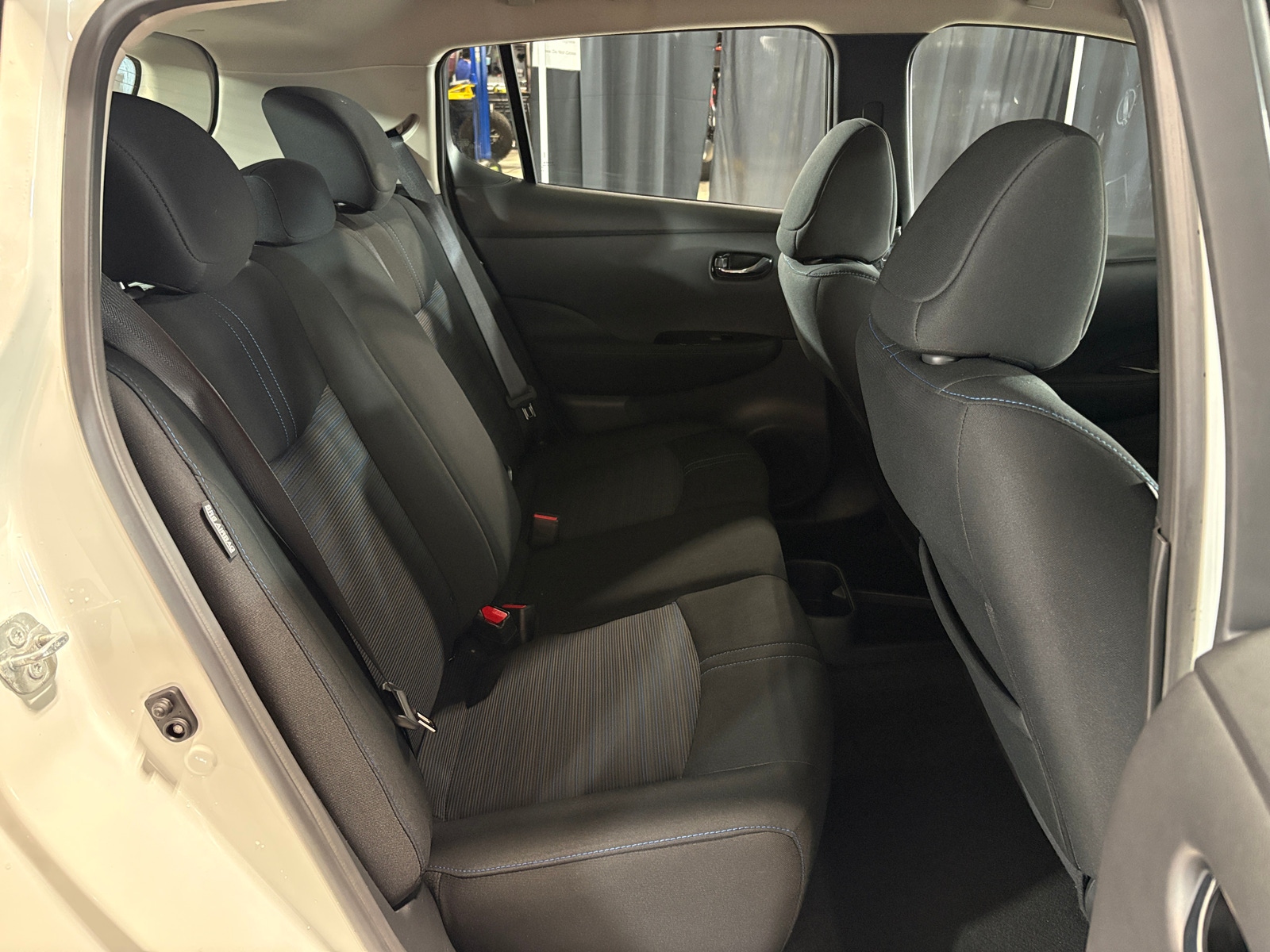 Thumbnail: 2025 Nissan Leaf - 6