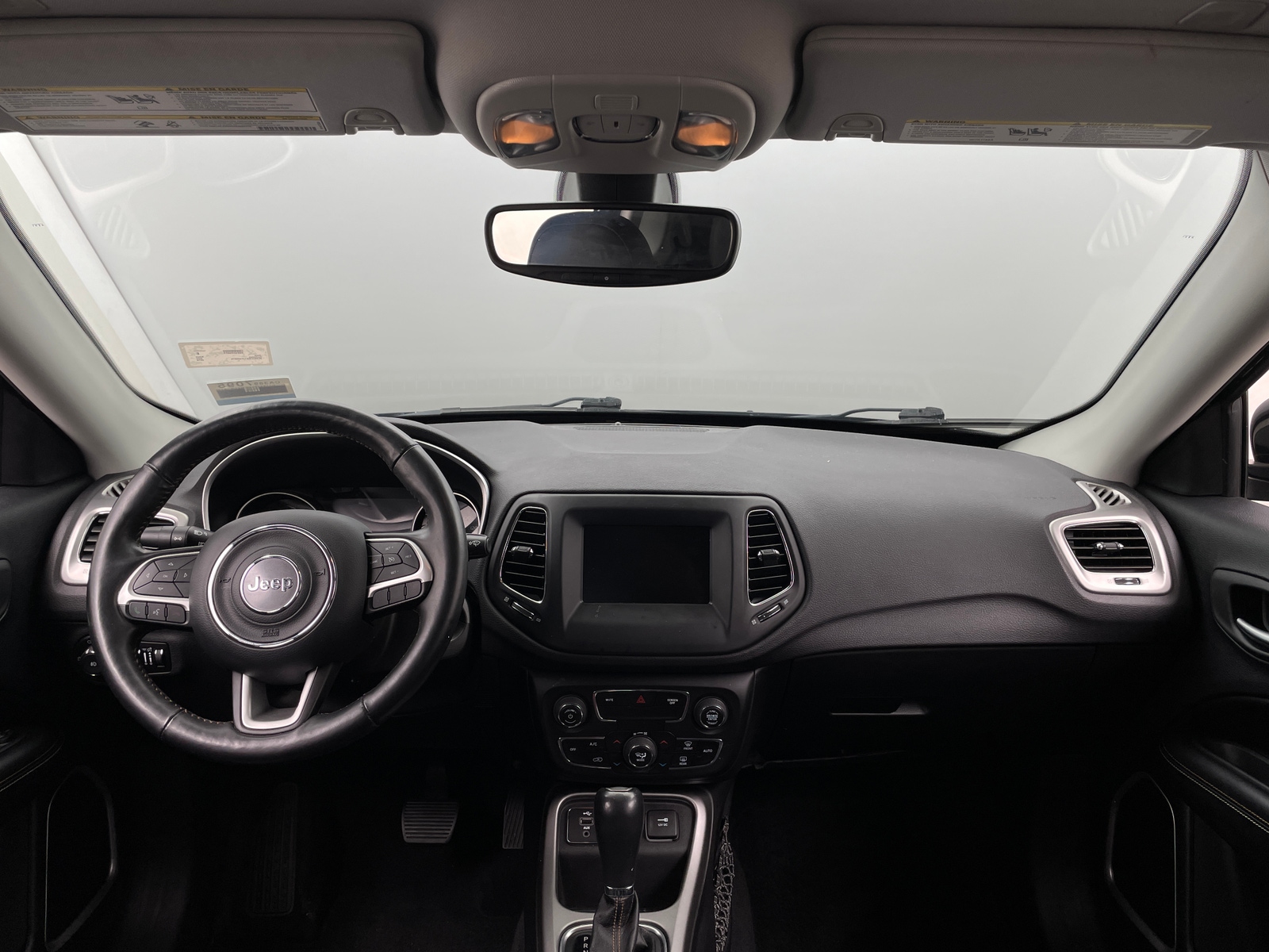 Thumbnail: 2018 Jeep Compass - 3