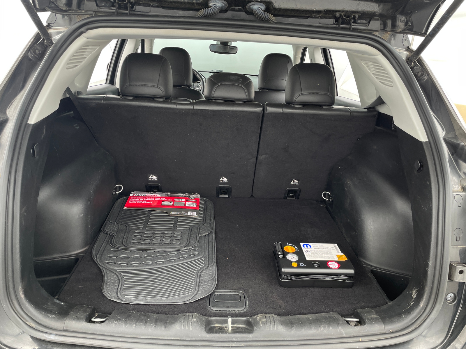 Thumbnail: 2018 Jeep Compass - 7