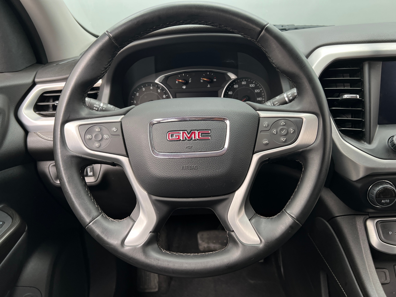 Thumbnail: 2023 GMC Acadia - 4