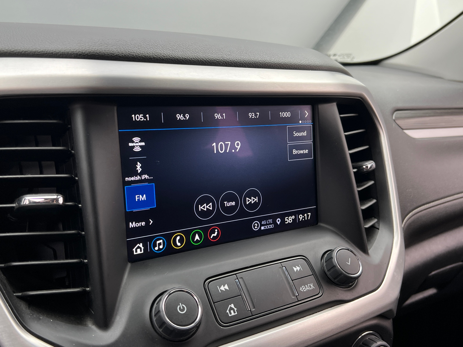 Thumbnail: 2023 GMC Acadia - 3