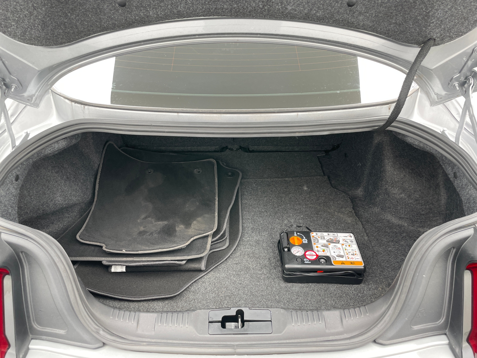 Thumbnail: 2020 Ford Mustang - 4