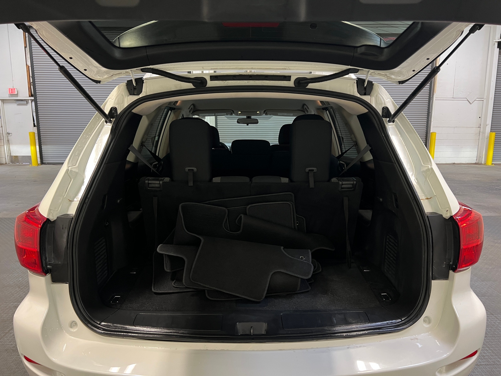 Thumbnail: 2017 Nissan Pathfinder - 7