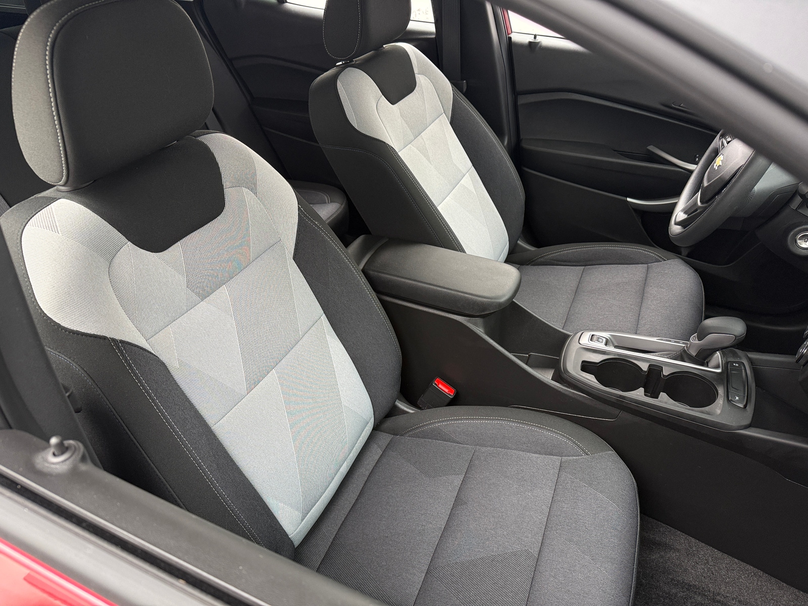 Thumbnail: 2025 Chevrolet Trax - 2