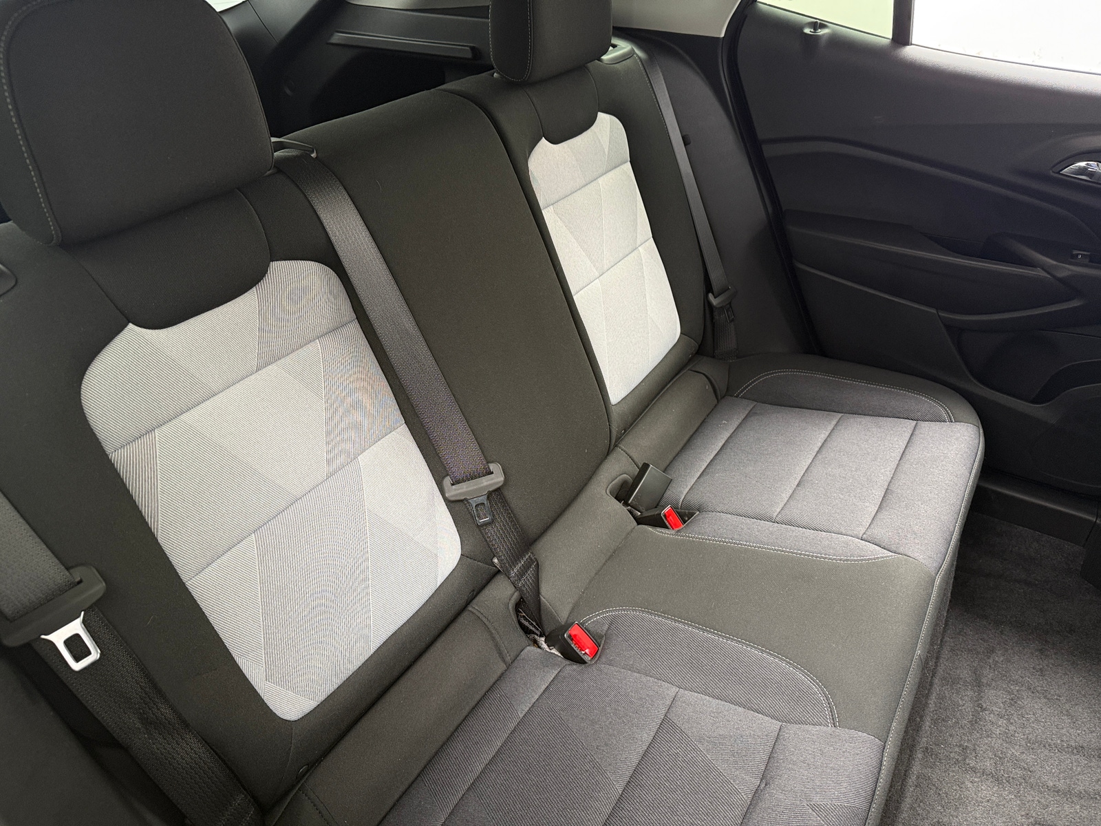 Thumbnail: 2025 Chevrolet Trax - 6