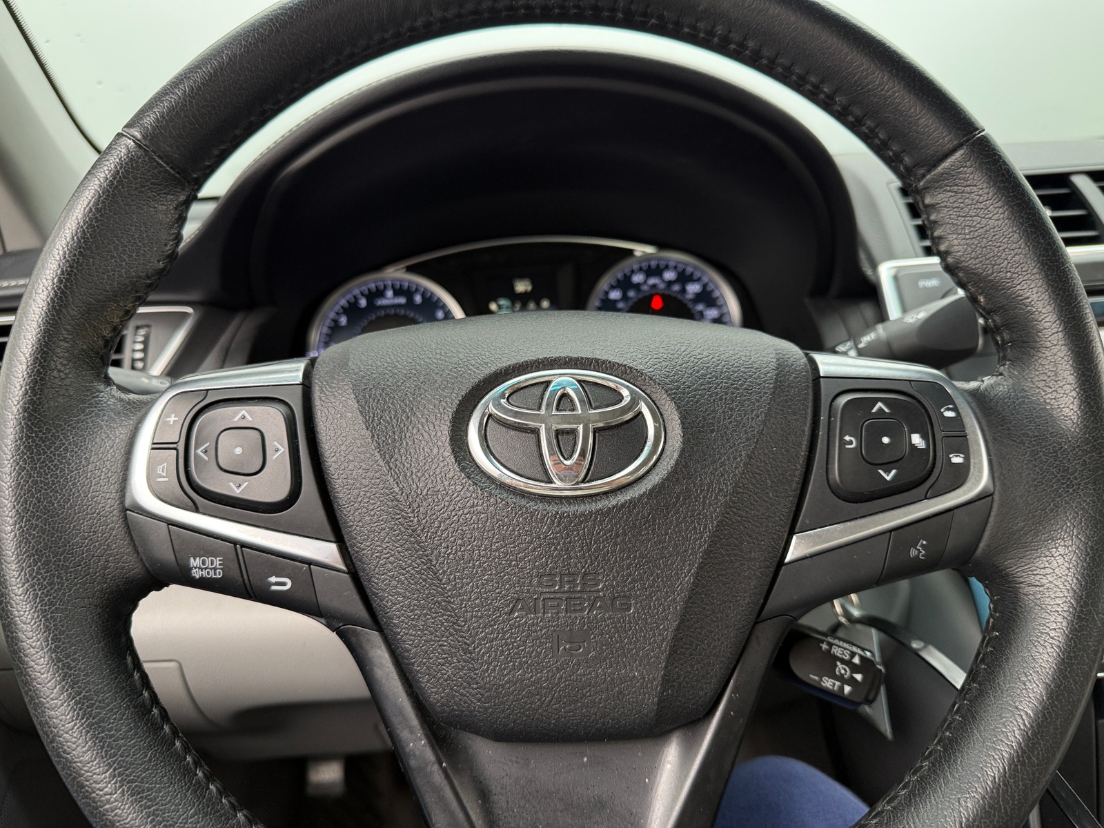 Thumbnail: 2015 Toyota Camry - 5