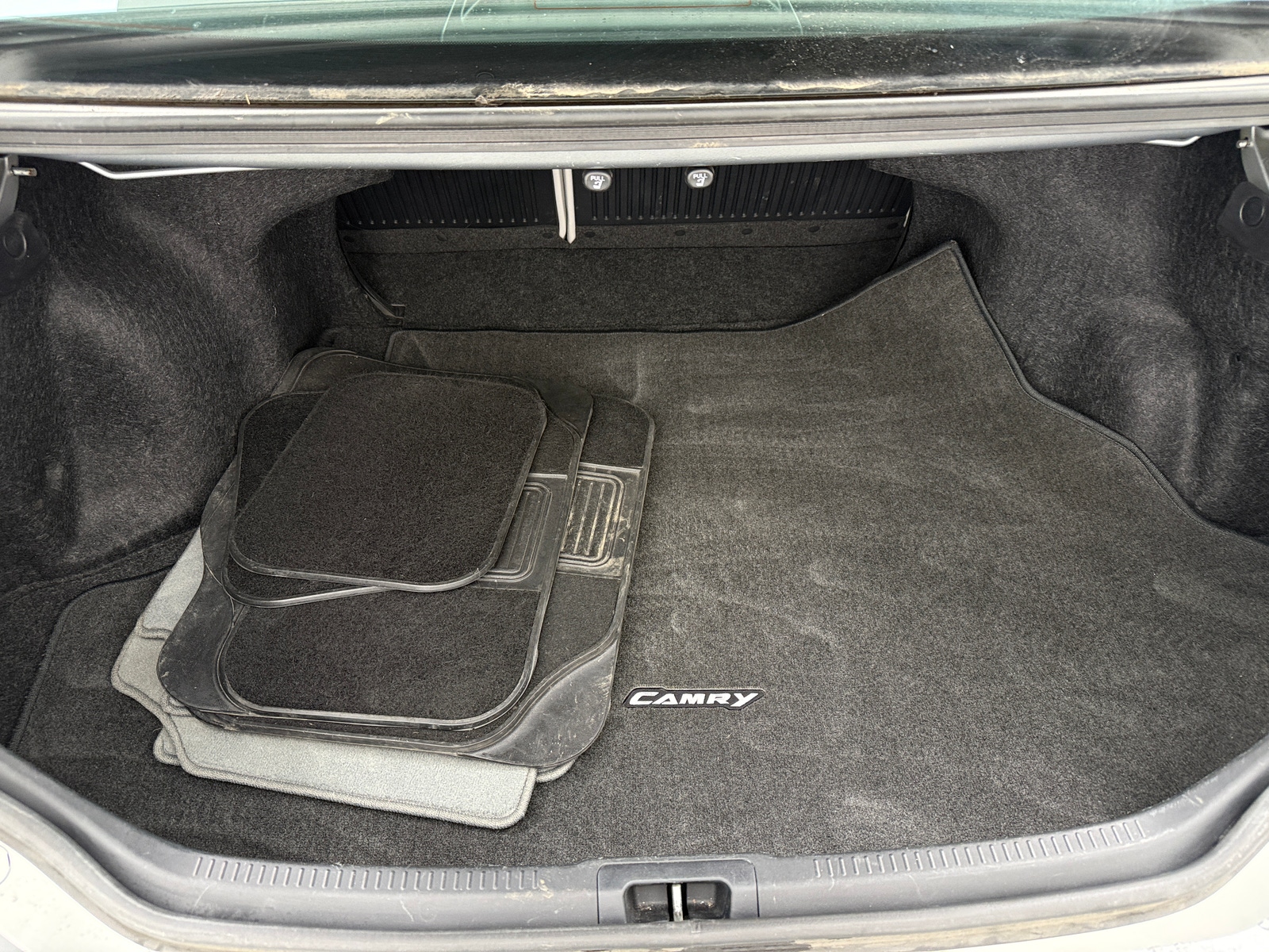 Thumbnail: 2015 Toyota Camry - 7