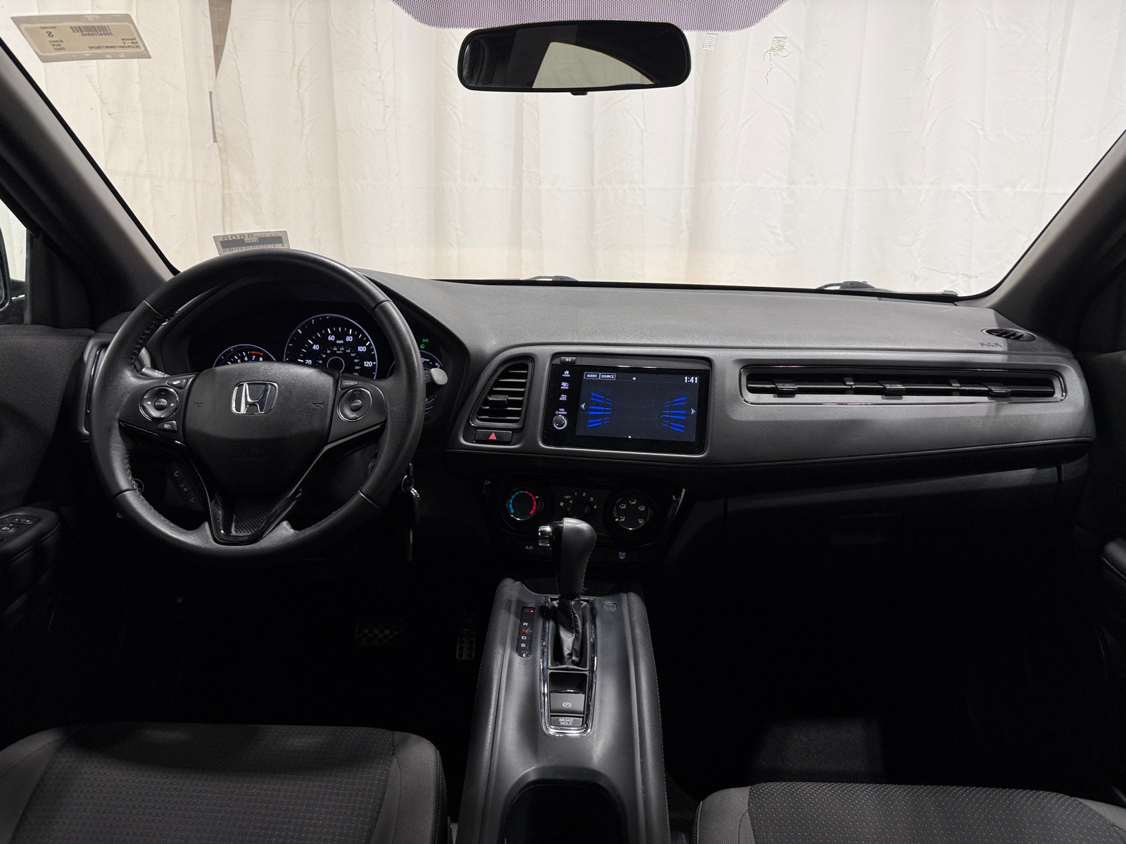 Thumbnail: 2022 Honda HR-V - 3