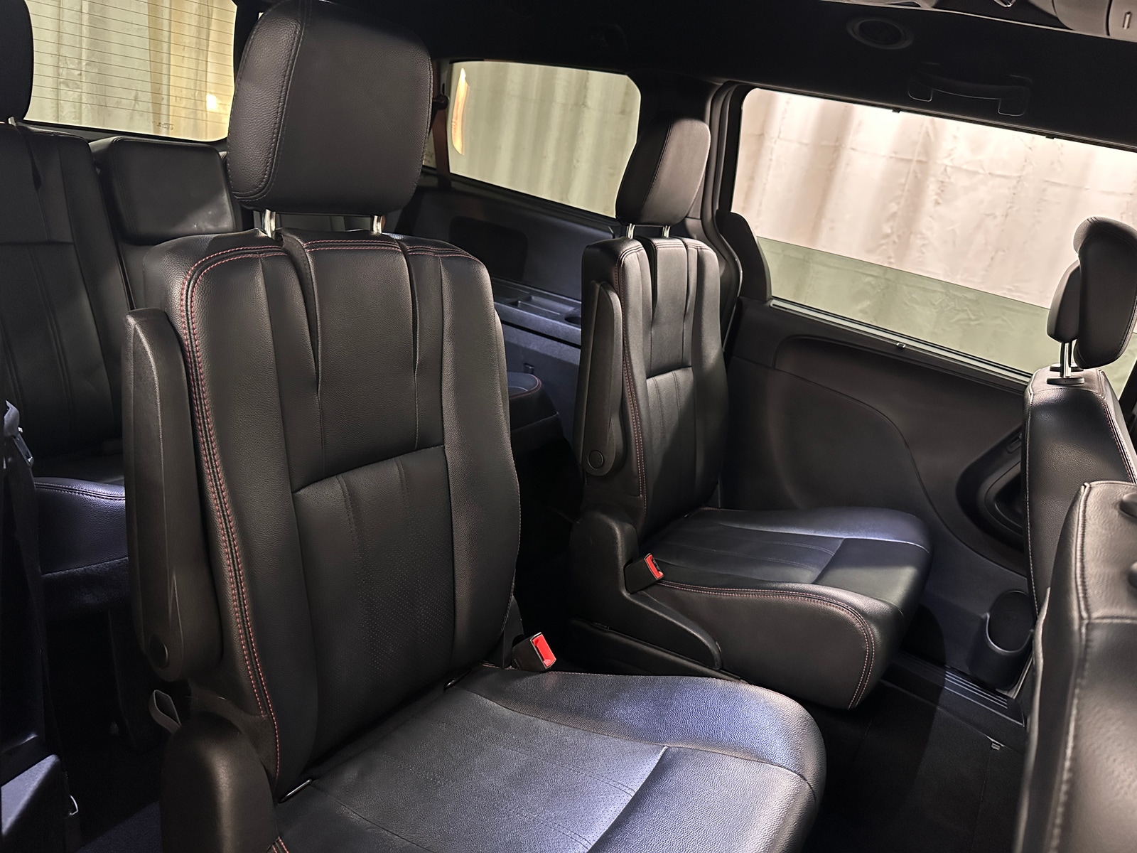 Thumbnail: 2019 Dodge Grand Caravan - 5