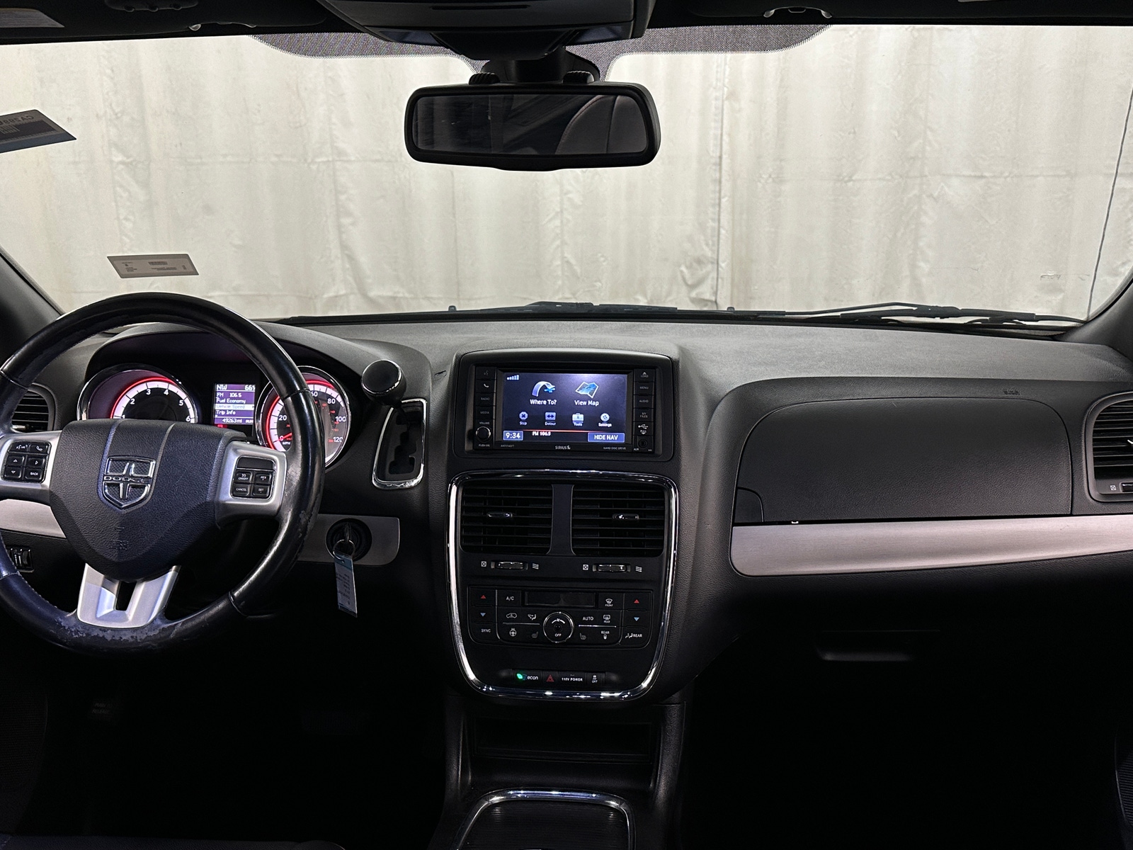 Thumbnail: 2019 Dodge Grand Caravan - 2