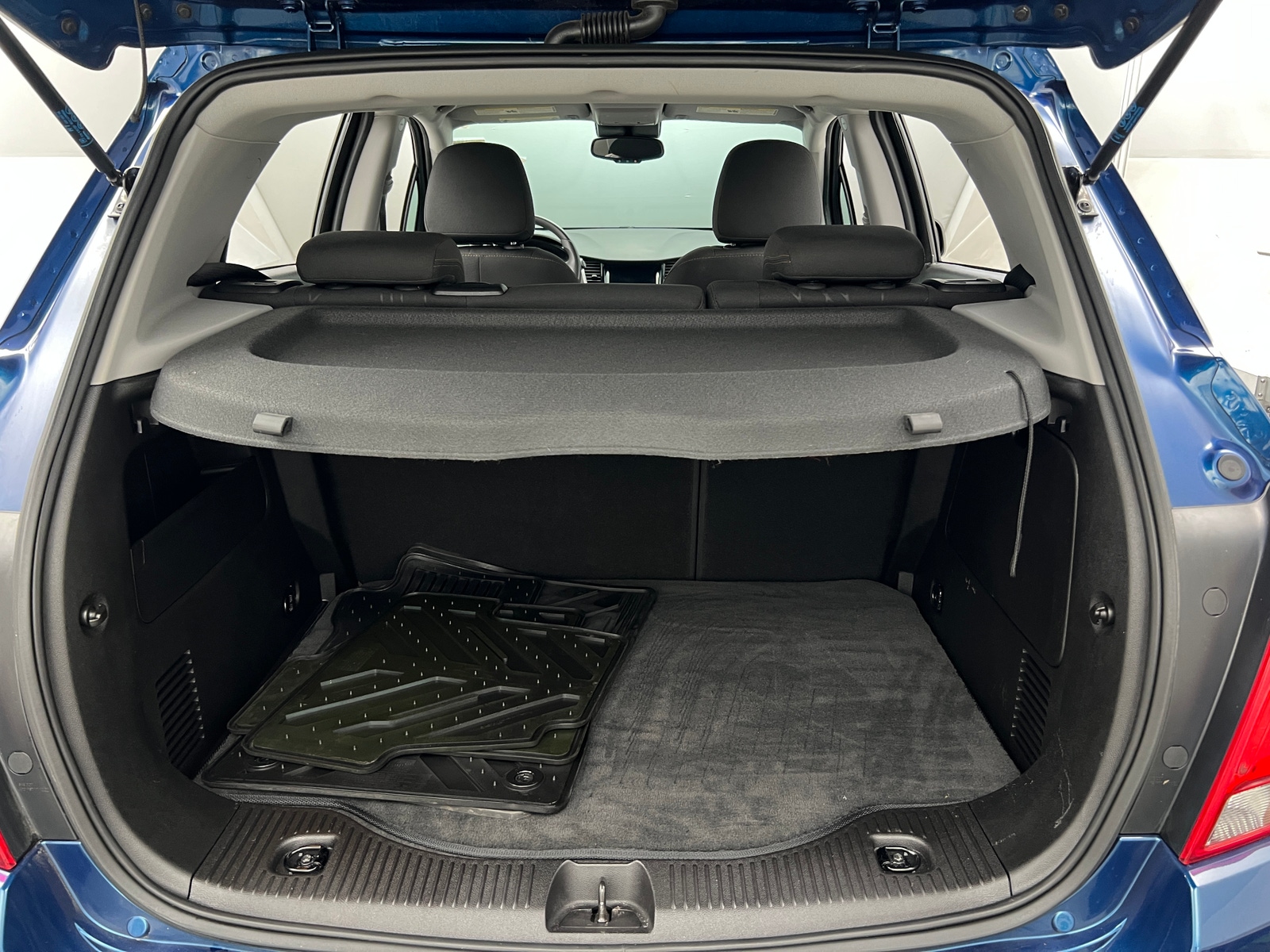 Thumbnail: 2019 Chevrolet Trax - 7