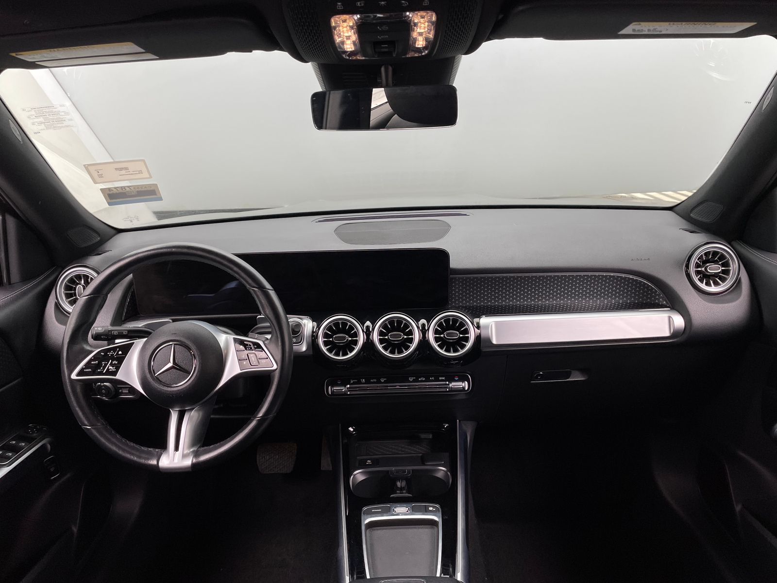 Thumbnail: 2024 Mercedes-Benz GLB - 2