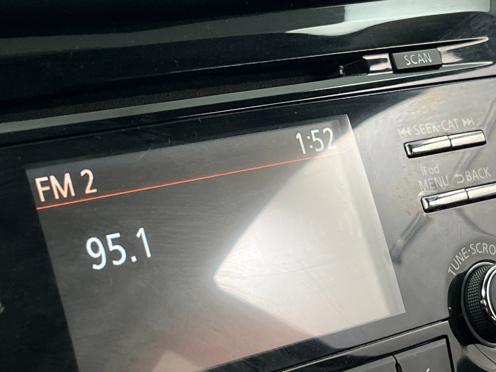 Thumbnail: 2017 Nissan Rogue - 4