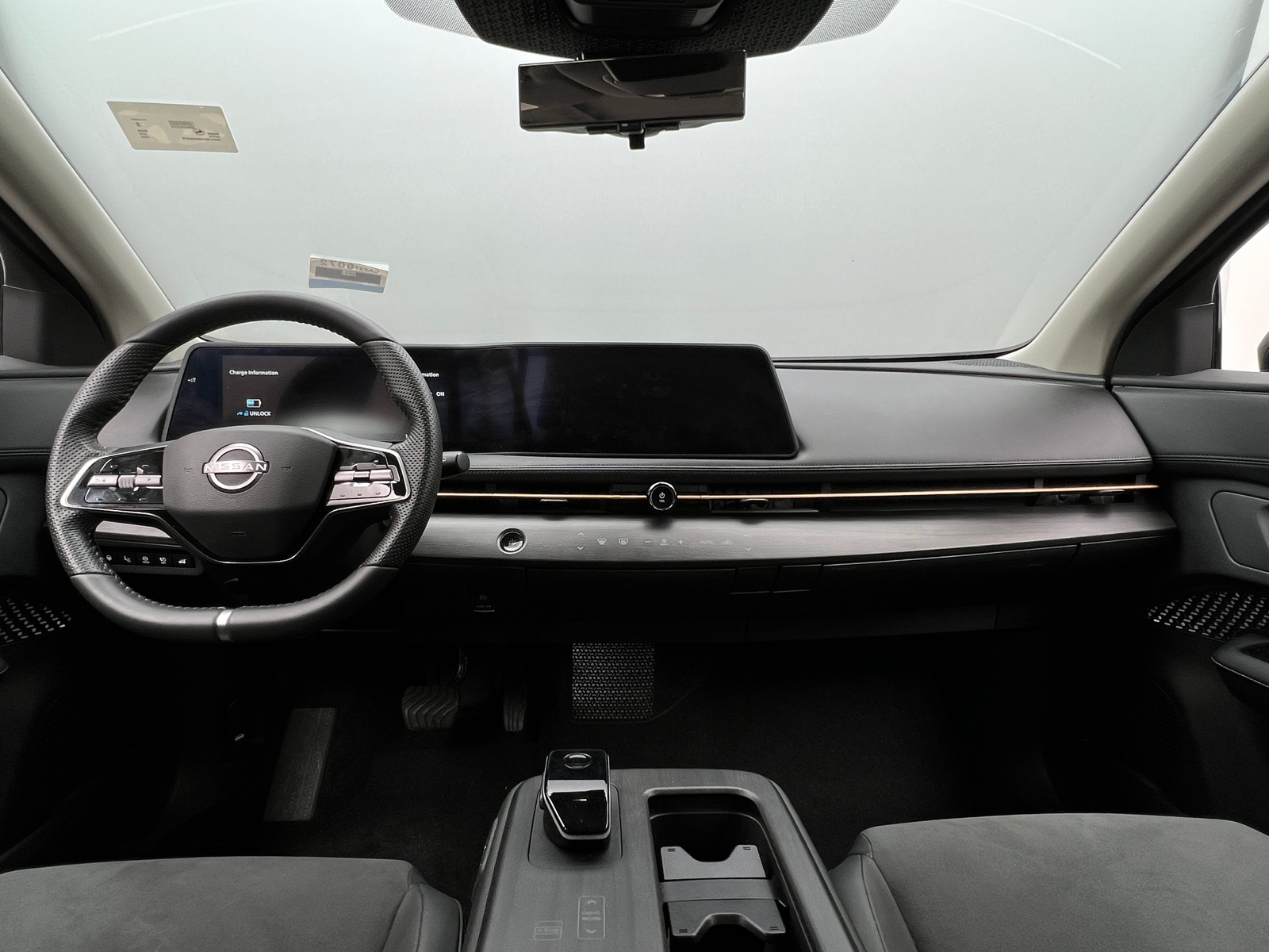 Thumbnail: 2025 Nissan Ariya - 2