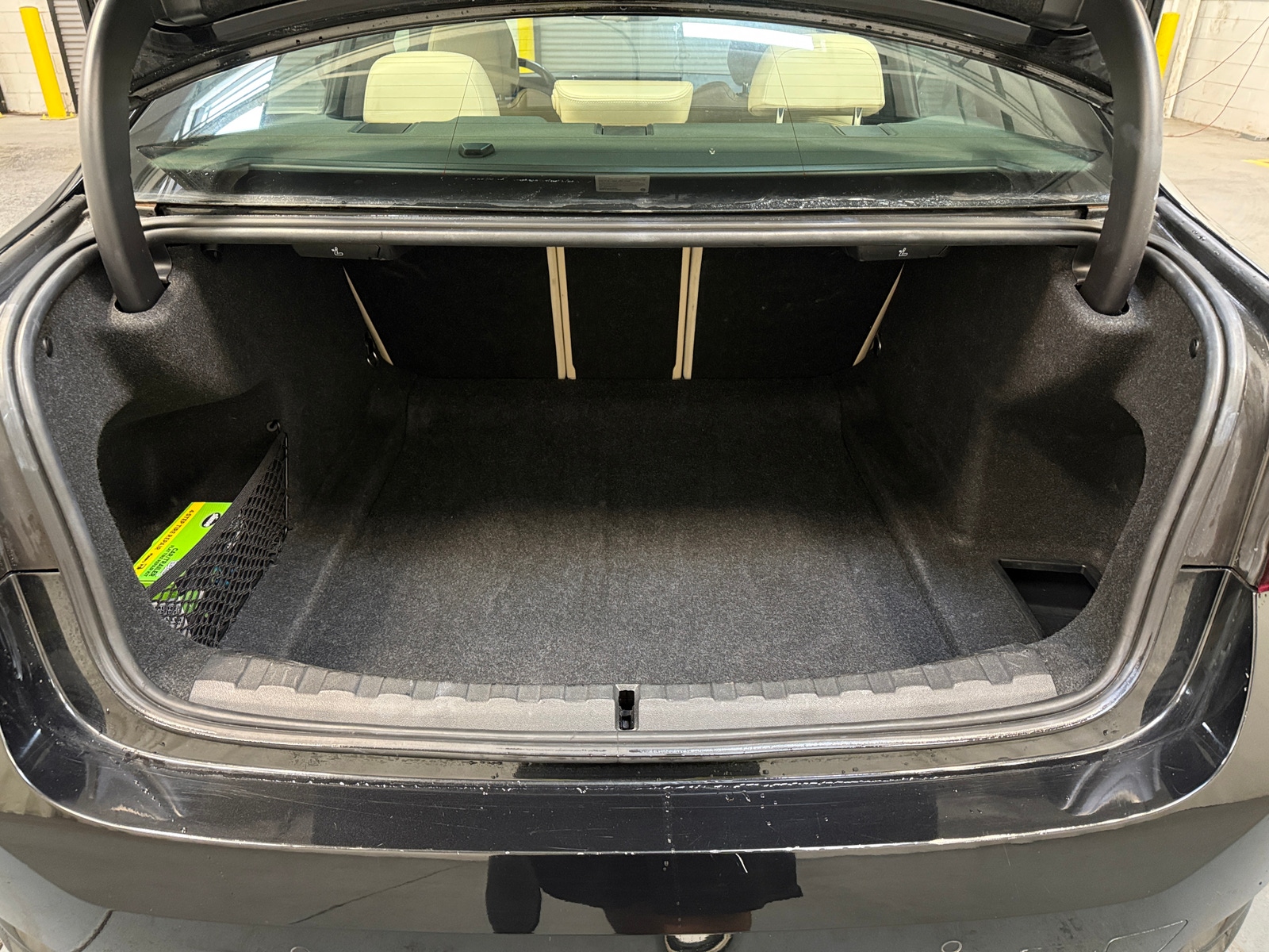 Thumbnail: 2023 BMW 3 Series - 6