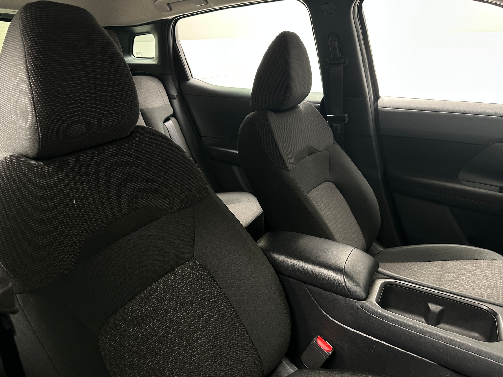 Thumbnail: 2025 Nissan Kicks - 2