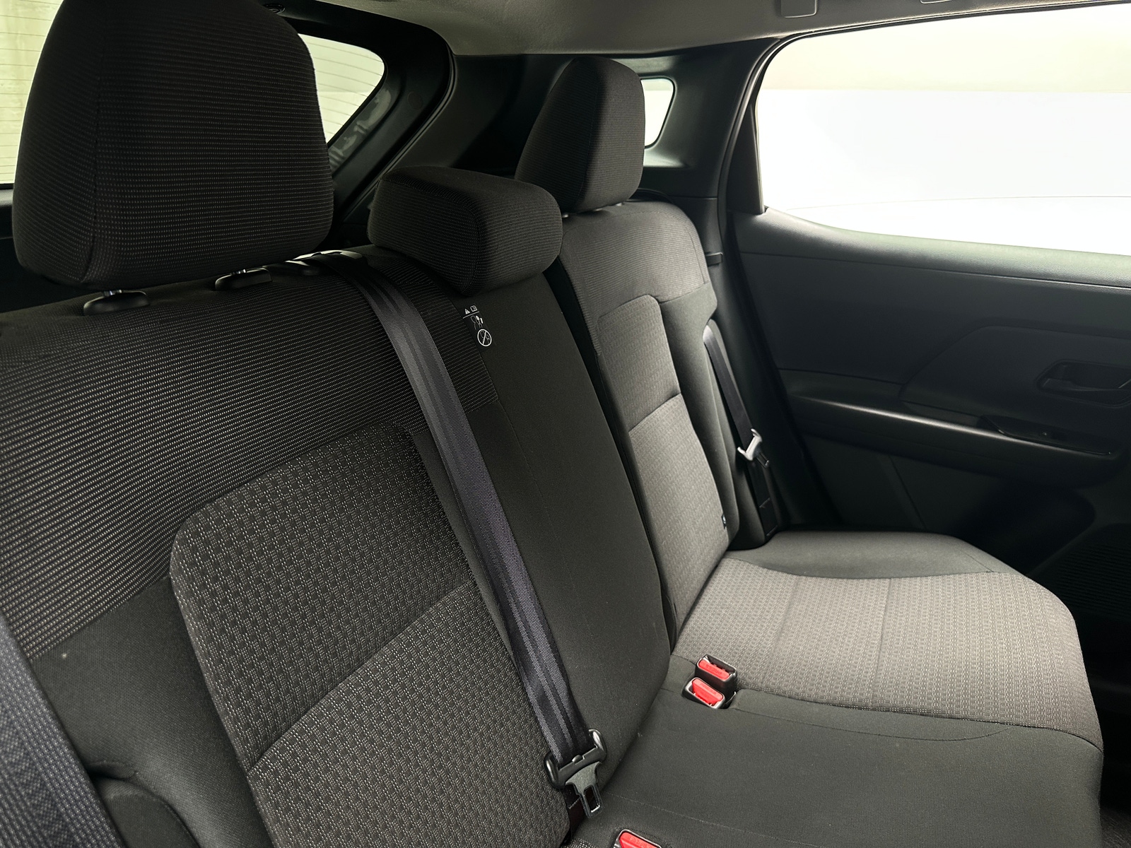 Thumbnail: 2025 Nissan Kicks - 6