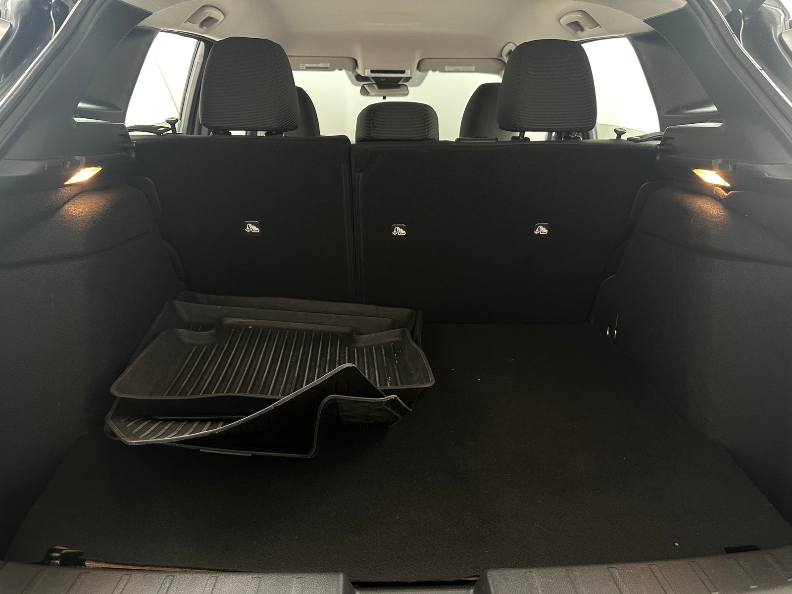 Thumbnail: 2025 Nissan Kicks - 7