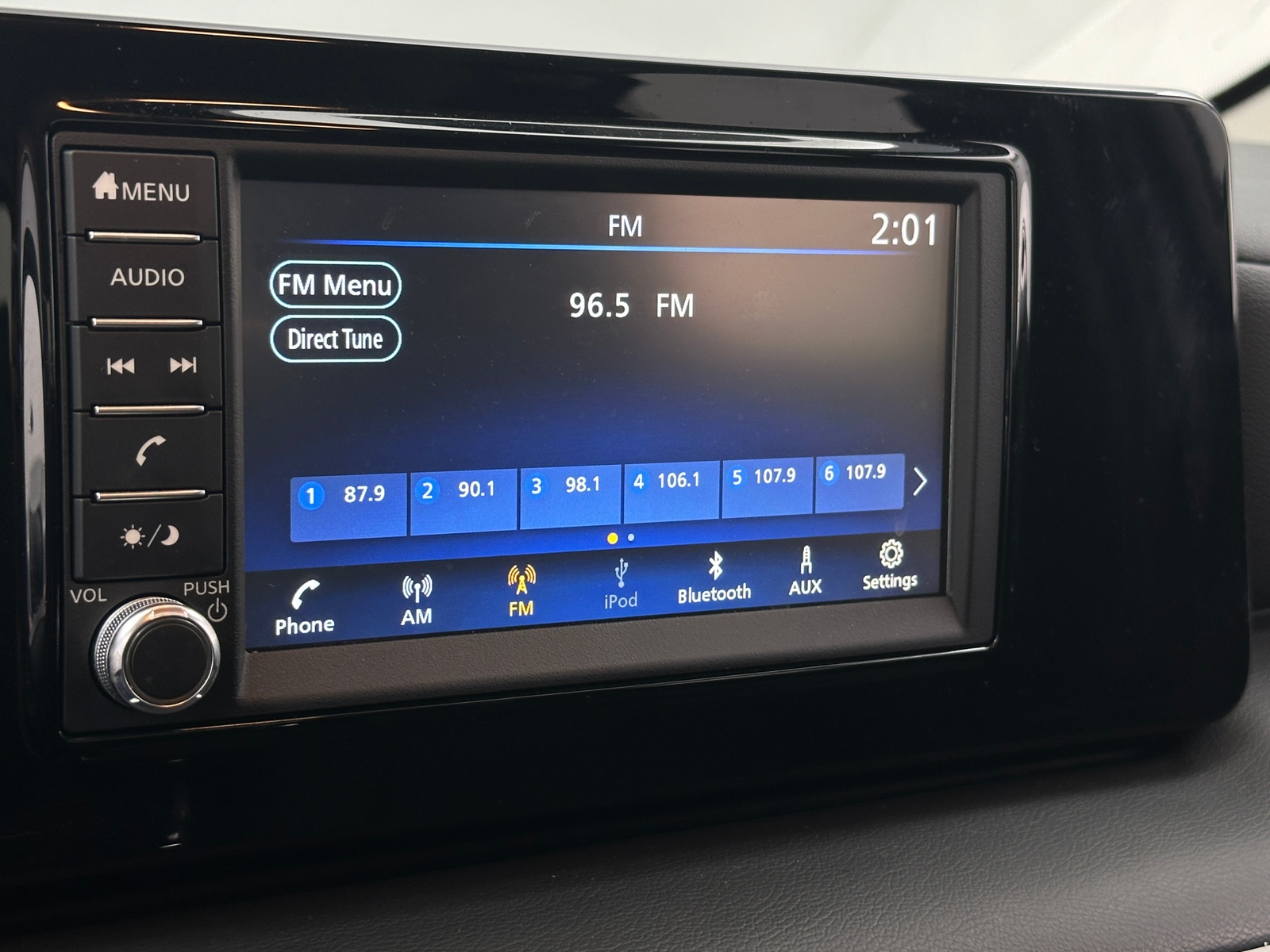 Thumbnail: 2025 Nissan Kicks - 4