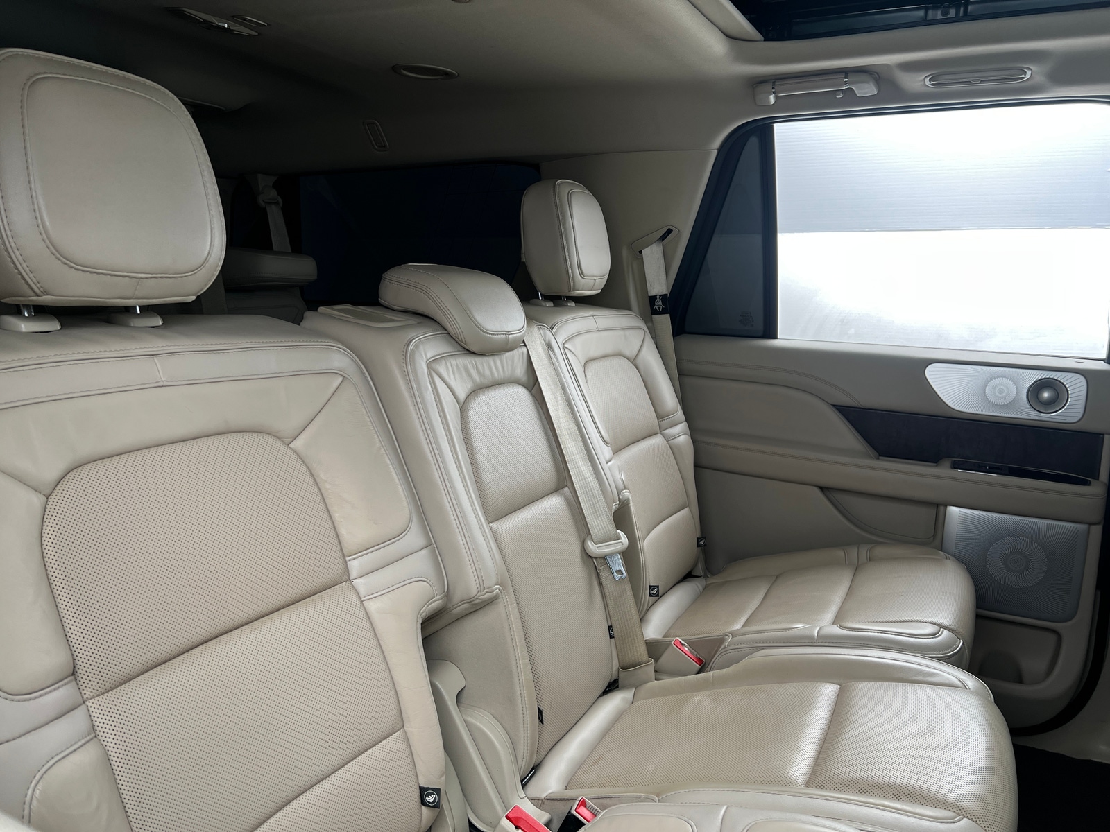 Thumbnail: 2018 Lincoln Navigator L - 5