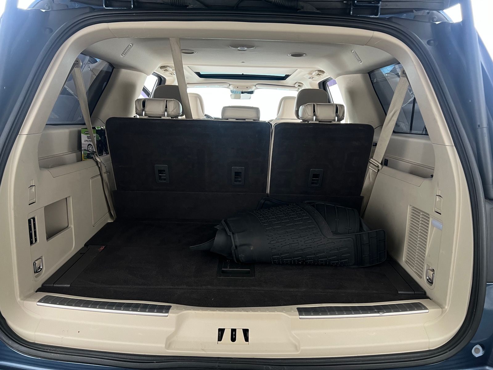 Thumbnail: 2018 Lincoln Navigator L - 6