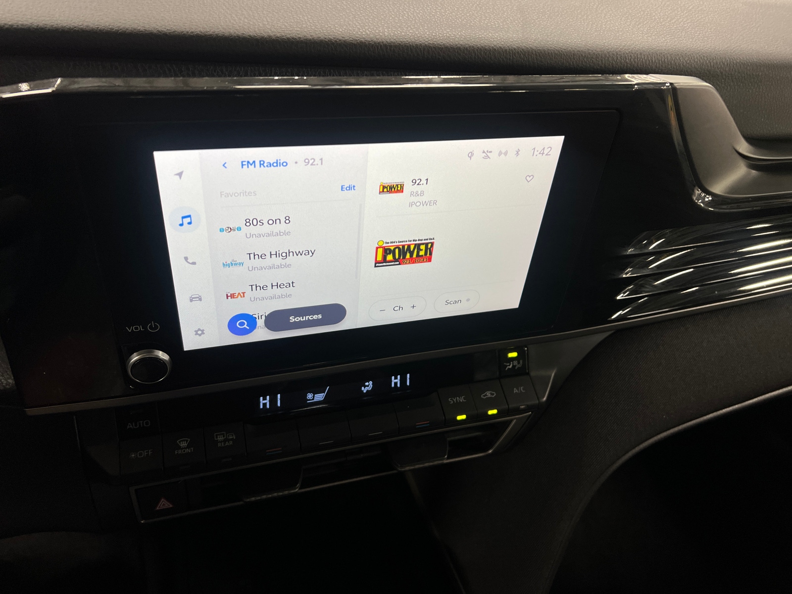 Thumbnail: 2025 Toyota Camry - 4