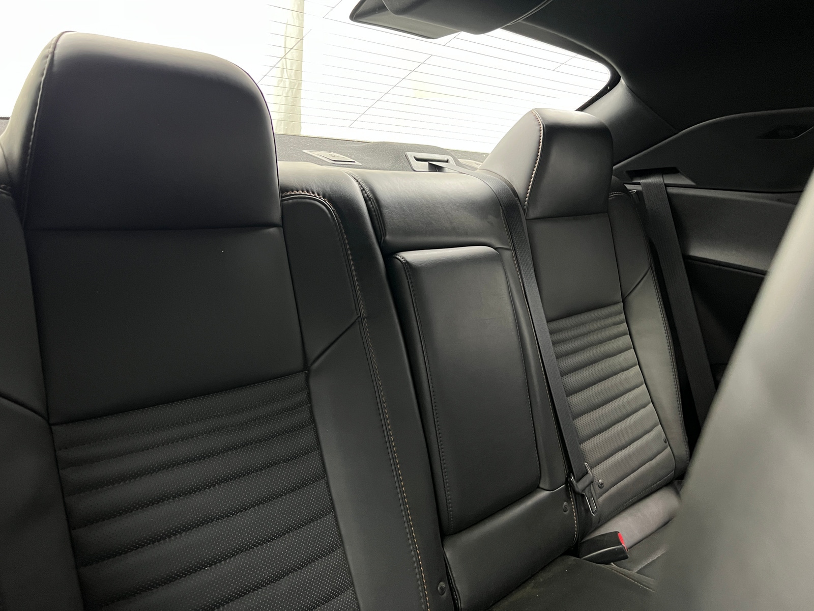 Thumbnail: 2016 Dodge Challenger - 4