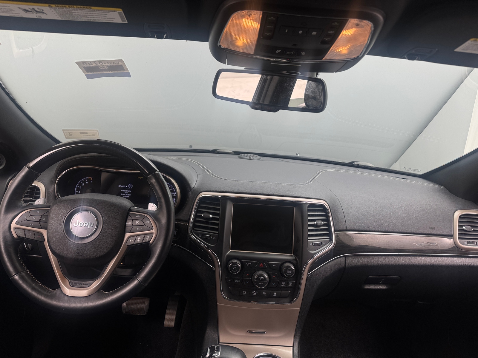 Thumbnail: 2015 Jeep Grand Cherokee - 2