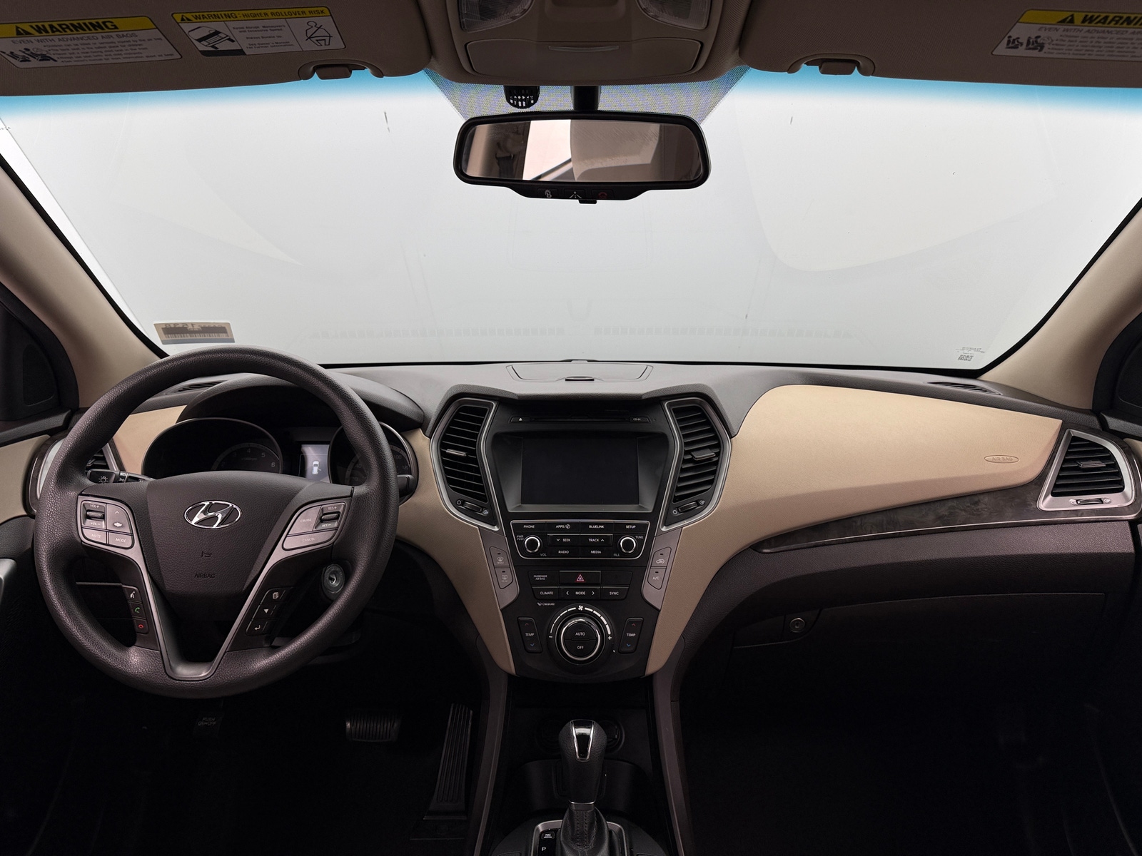 Thumbnail: 2017 Hyundai Santa Fe - 3