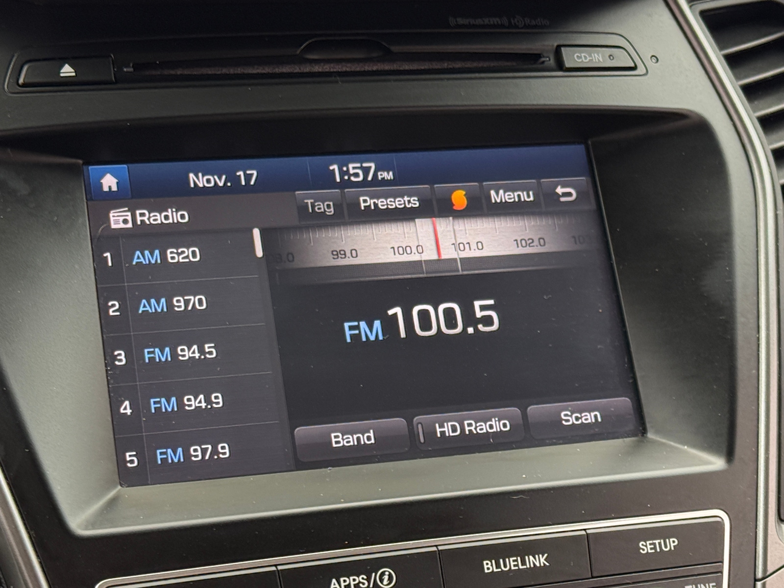 Thumbnail: 2017 Hyundai Santa Fe - 4