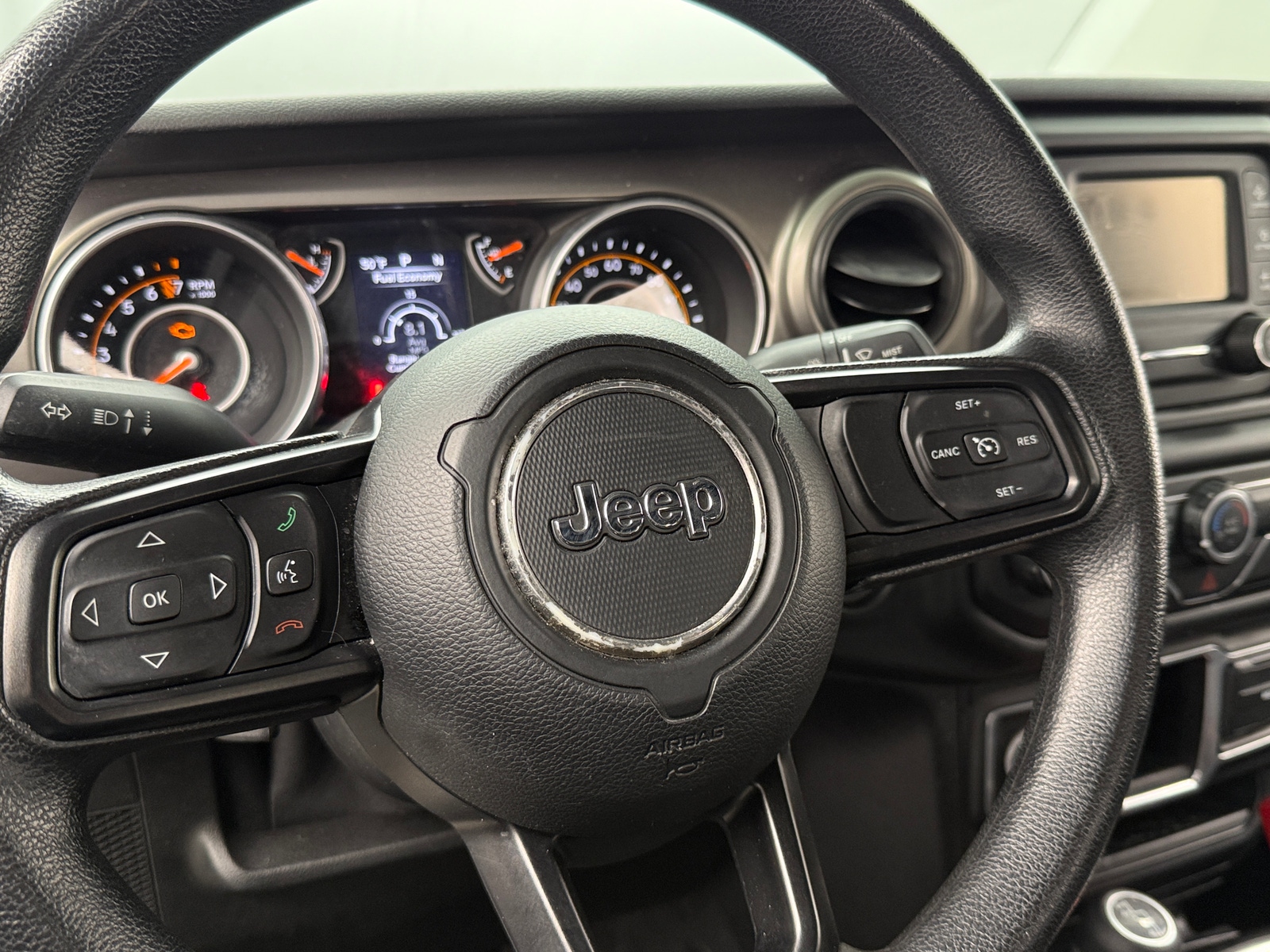 Thumbnail: 2018 Jeep Wrangler - 5