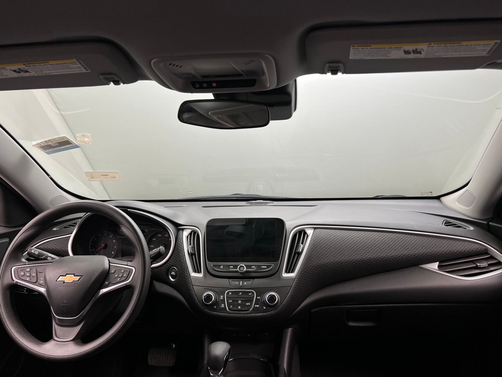 Thumbnail: 2023 Chevrolet Malibu - 3