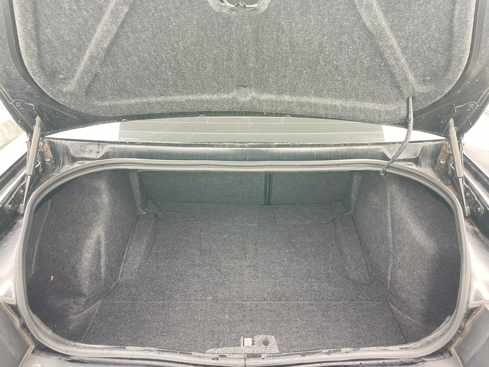 Thumbnail: 2015 Dodge Challenger - 5