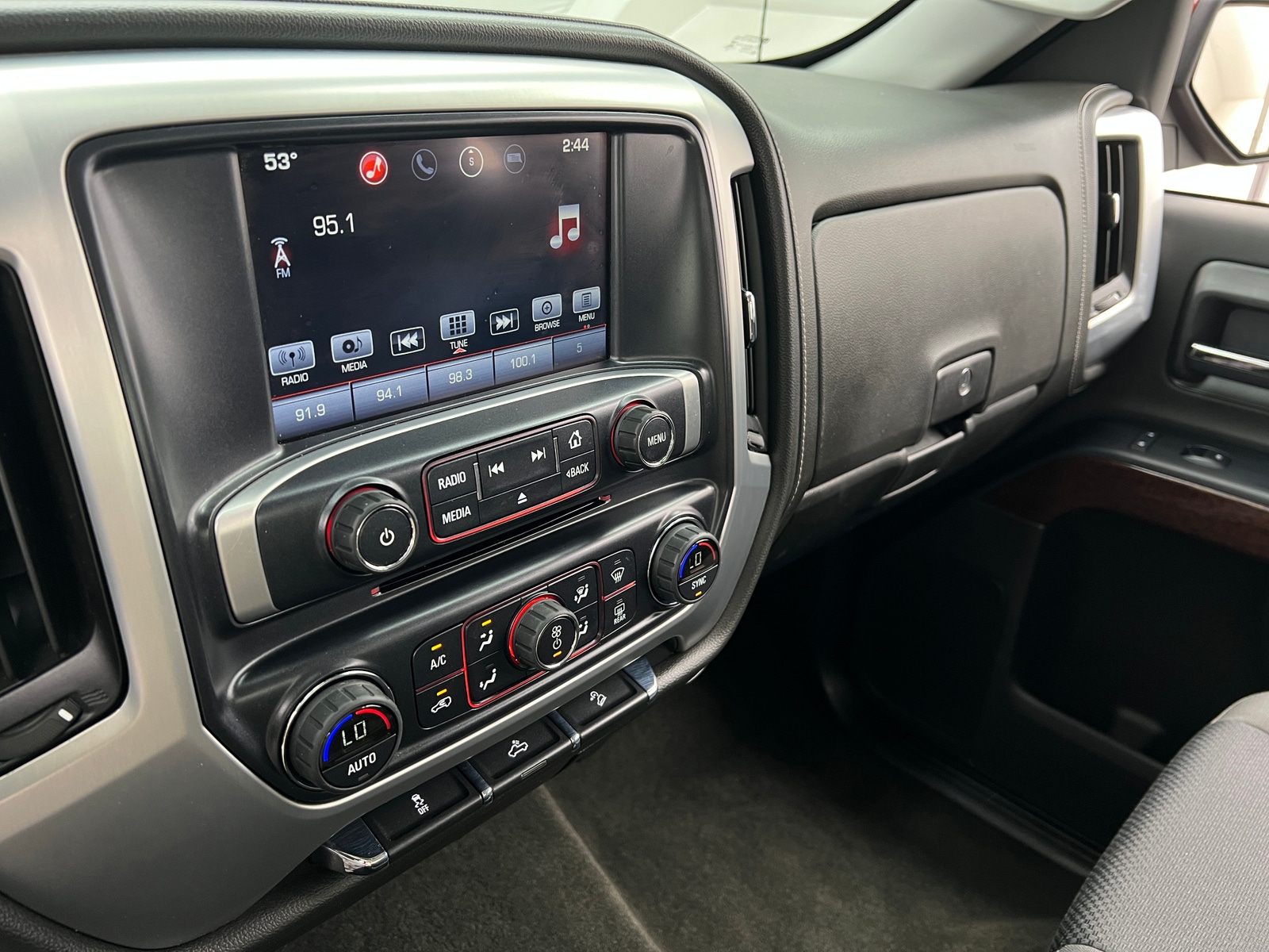Thumbnail: 2016 GMC Sierra 1500 - 4