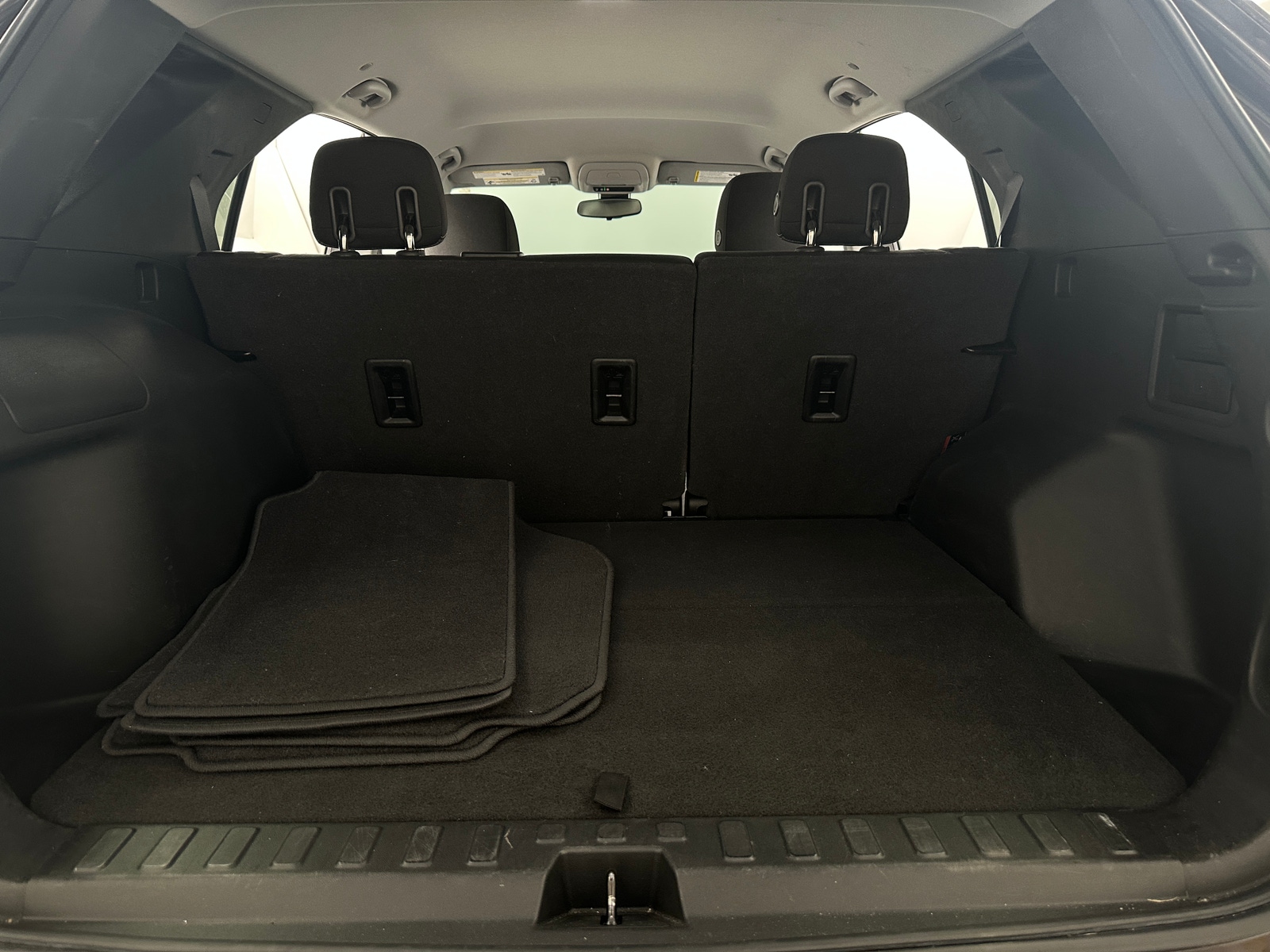 Thumbnail: 2020 Chevrolet Equinox - 7