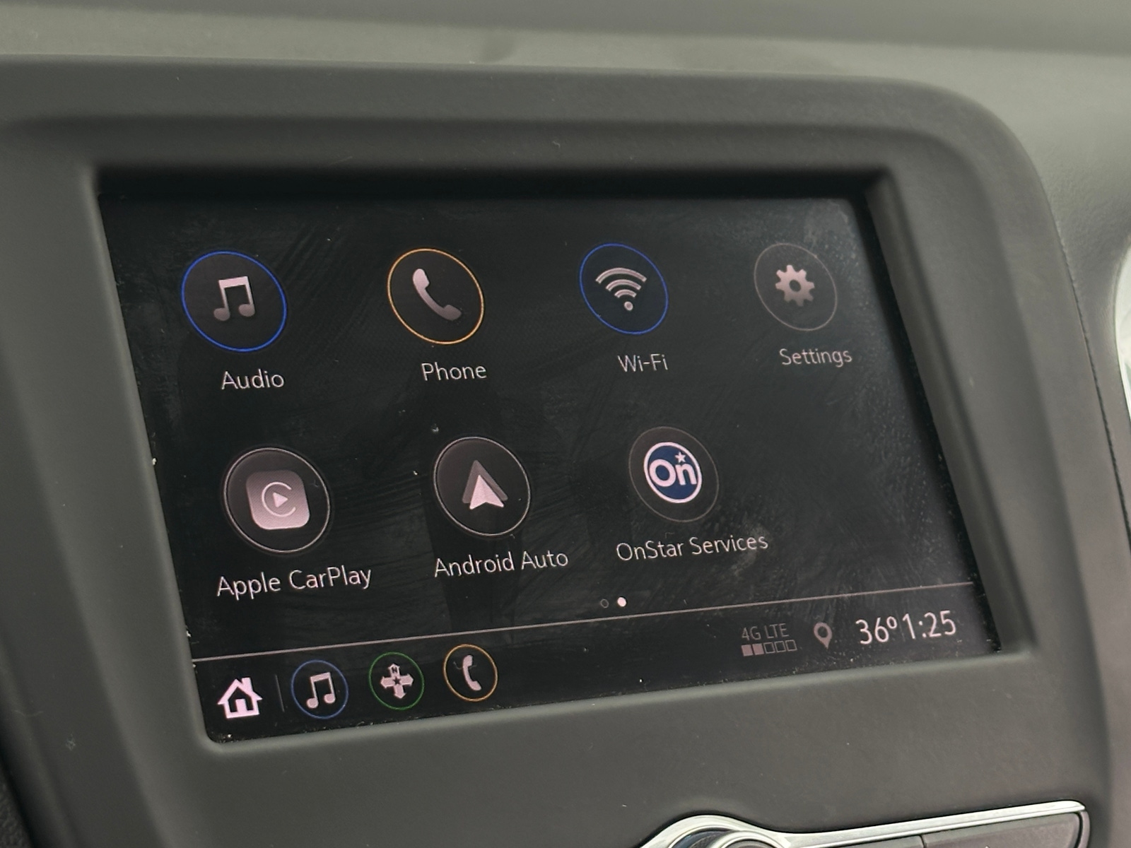 Thumbnail: 2020 Chevrolet Equinox - 4